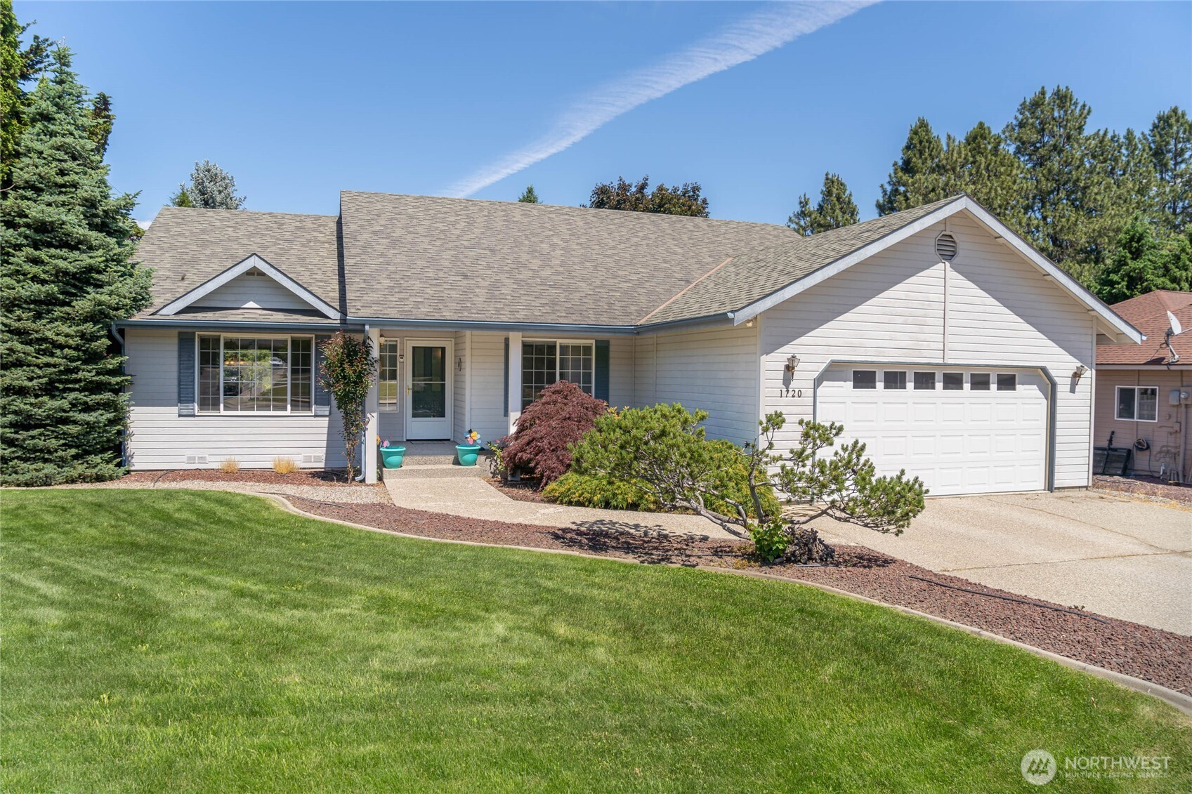 1720 Rainier Street, Wenatchee, WA 98801