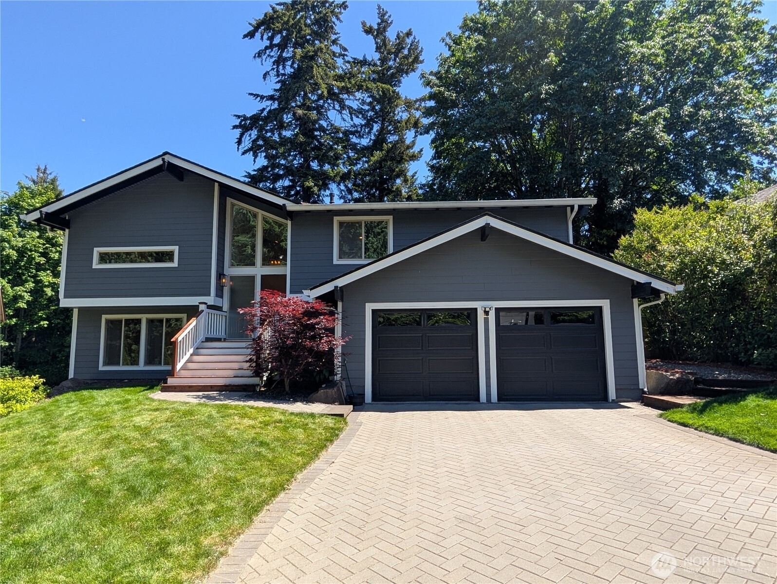 14340 93rd Avenue NE, Kirkland, WA 98034