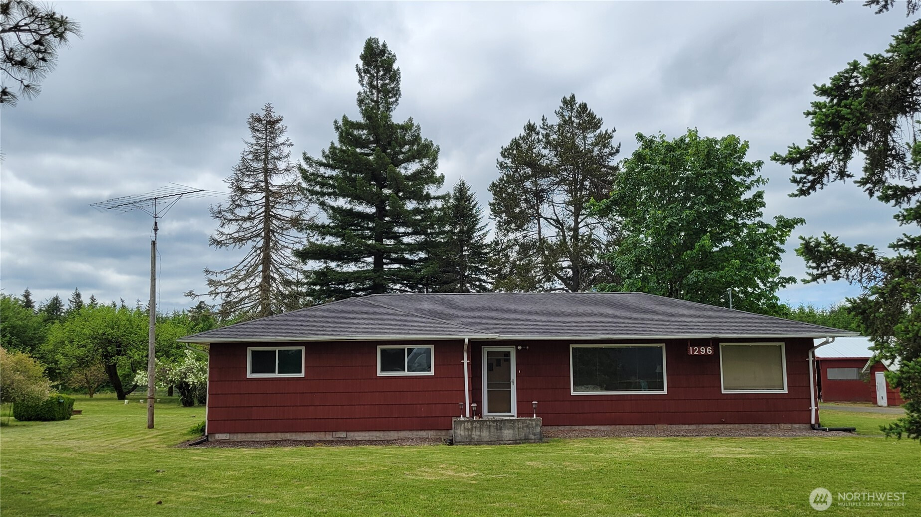 1296 US HWY 12, Chehalis, WA 98532