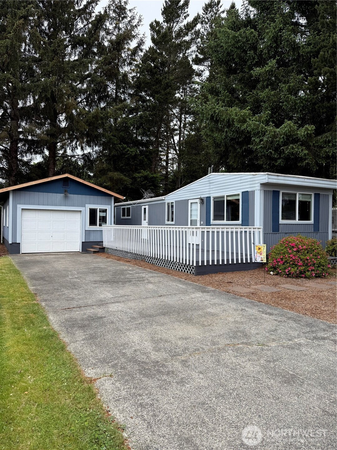 31109 N Place, Ocean Park, WA 98640