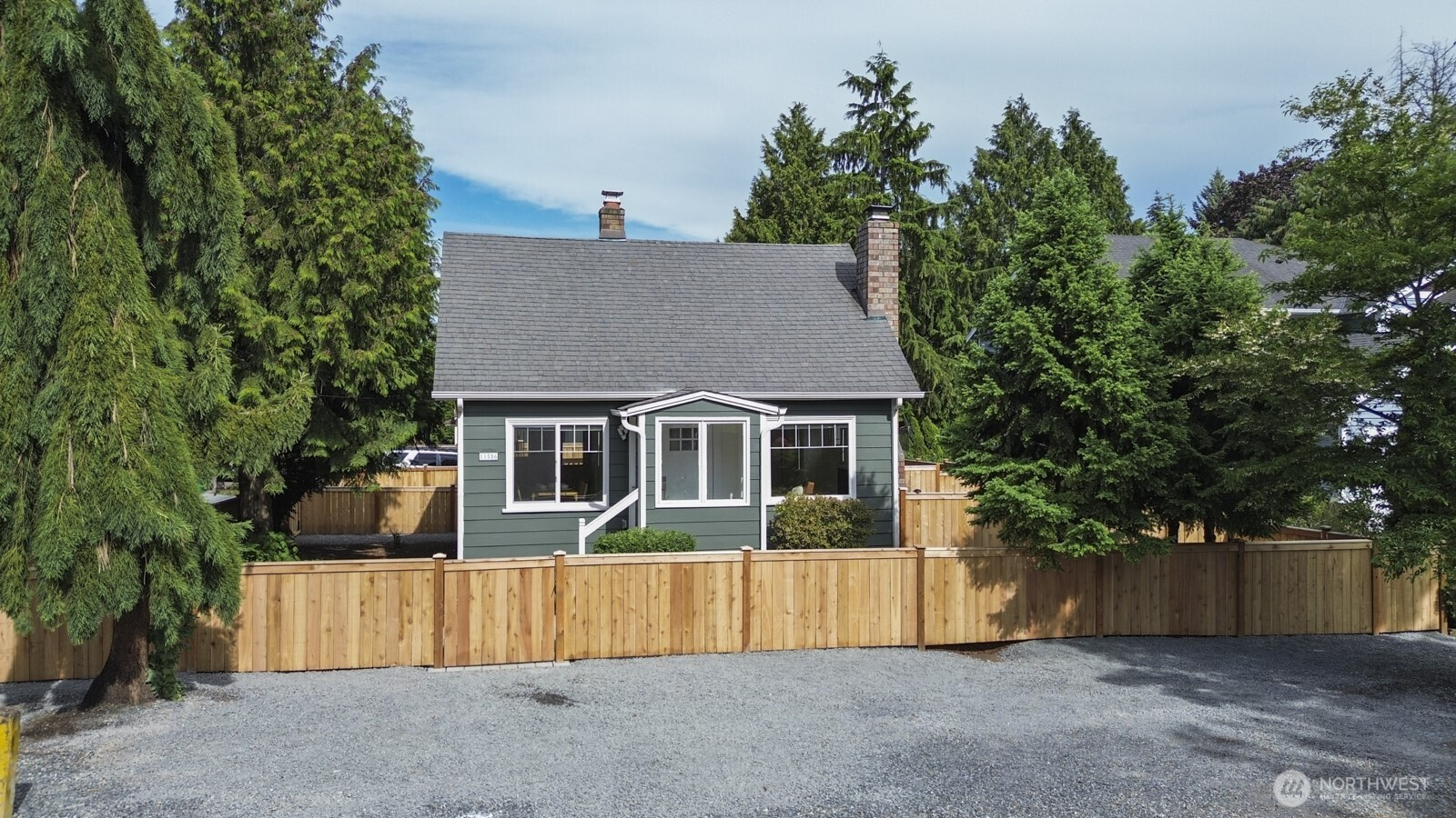 11556 17th Avenue NE, Seattle, WA 98125