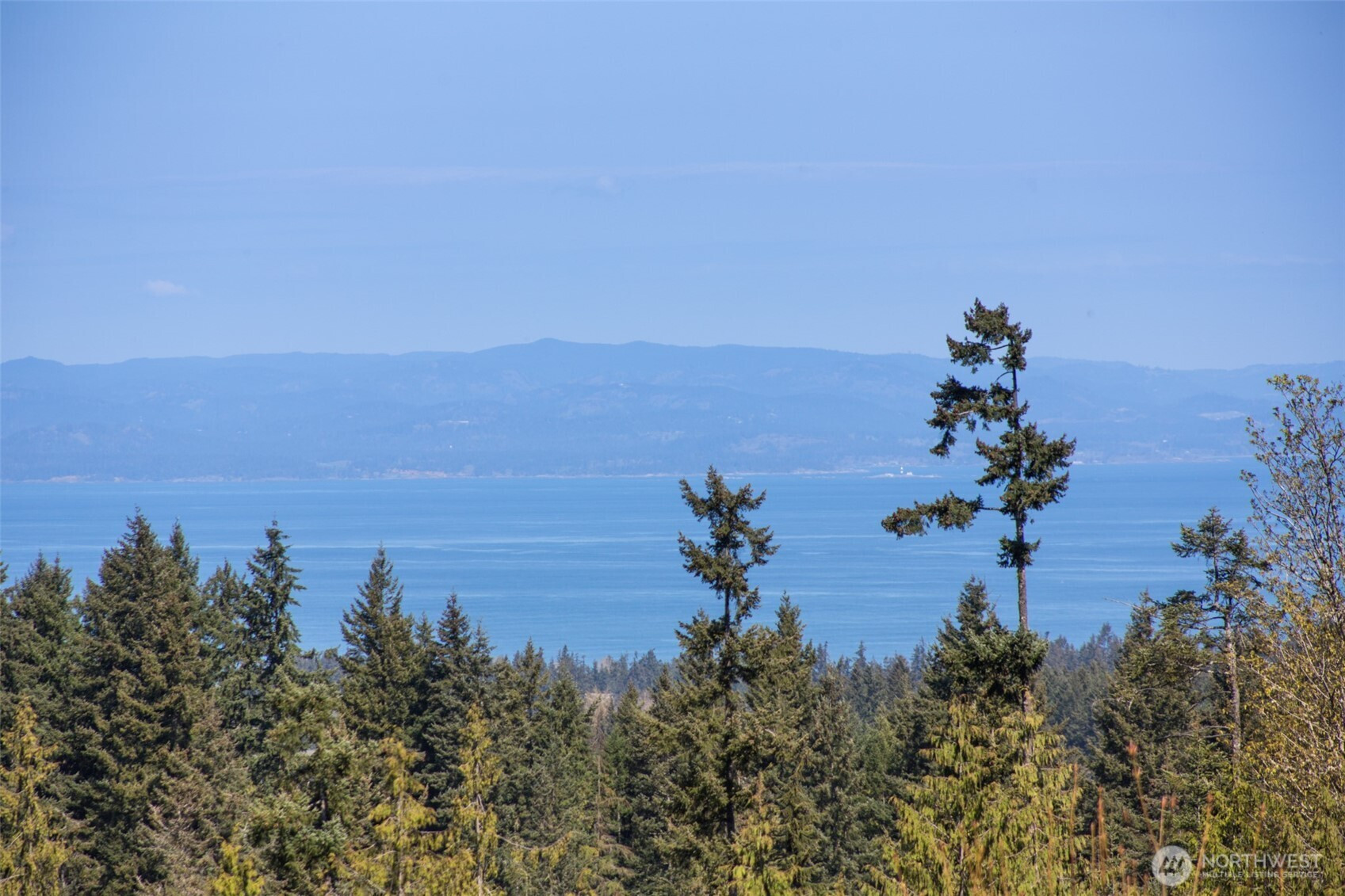 112 Chasewood Drive, Port Angeles, WA 98363
