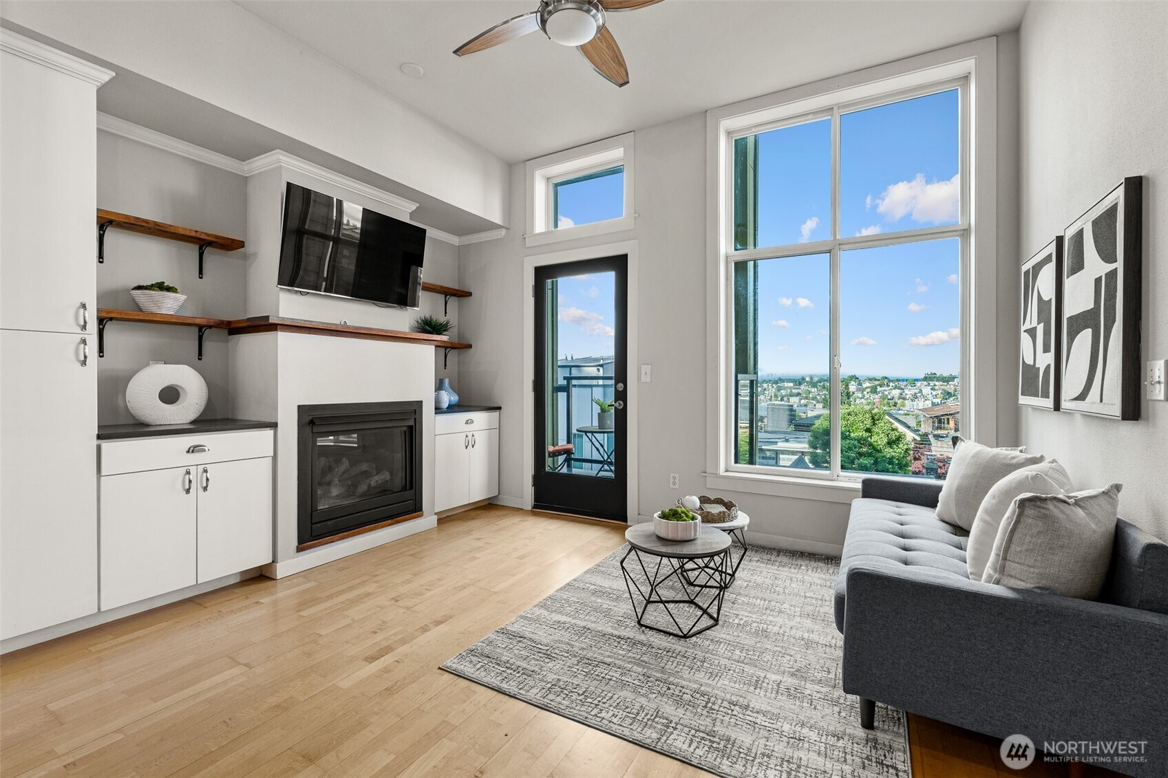 655 Crockett Street, Seattle, WA 98109