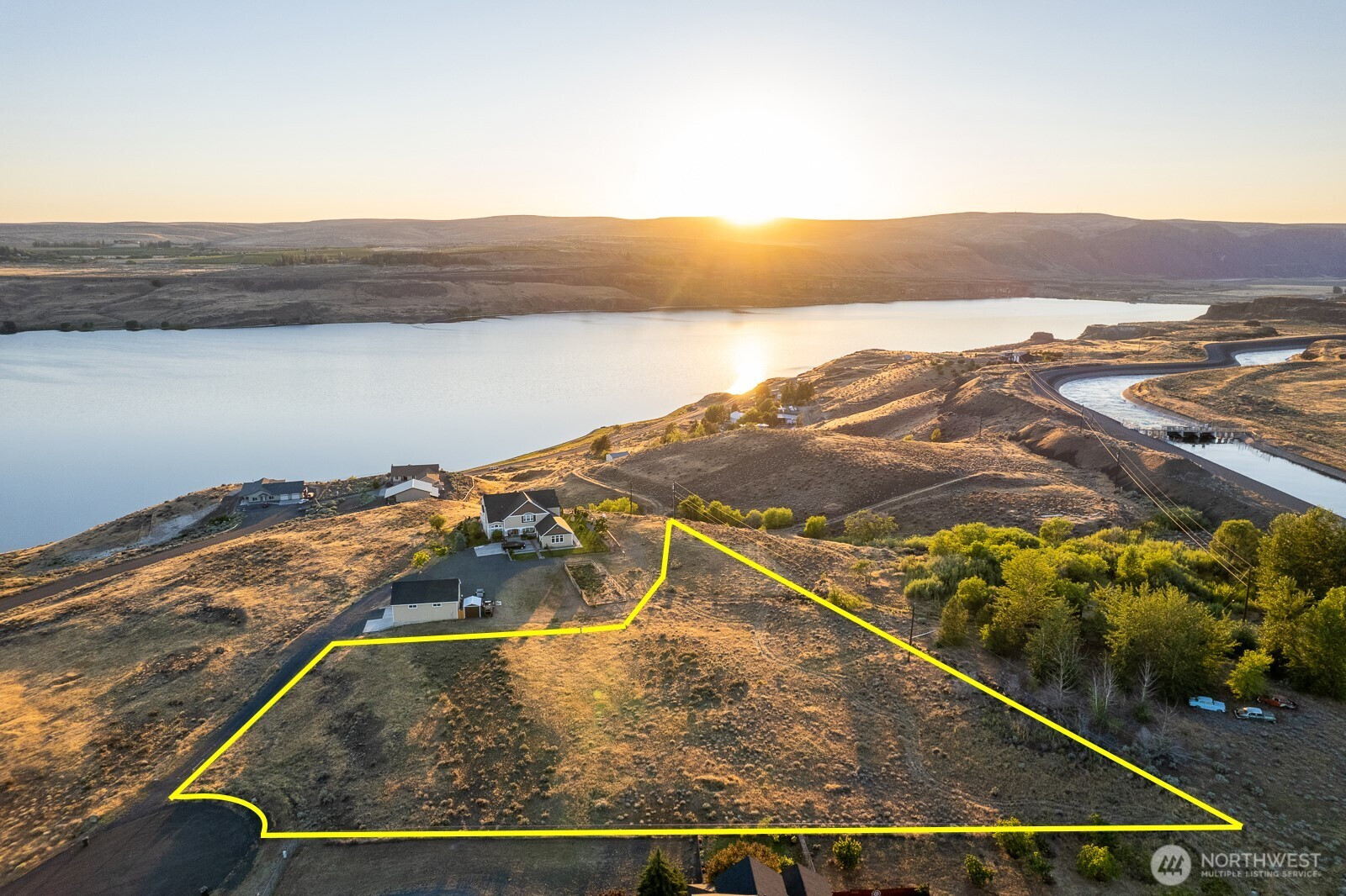 21190 NE Division.4 Road, Soap Lake, WA 98851