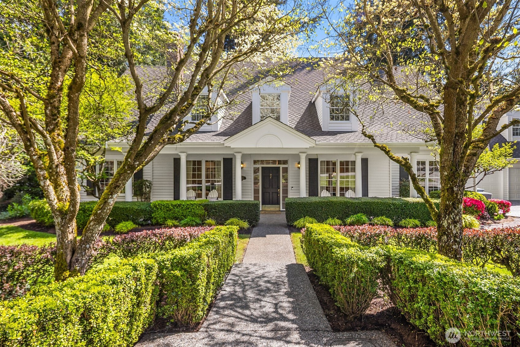 2400 100th Avenue NE, Bellevue, WA 98004