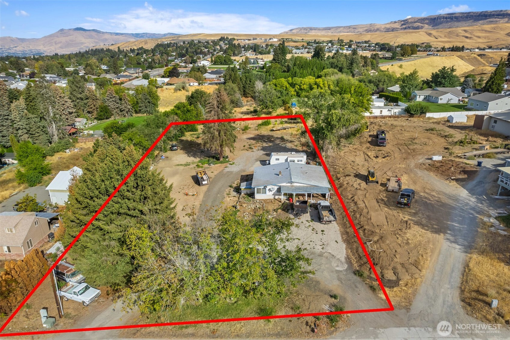 1981 Grant Road, East Wenatchee, WA 98802