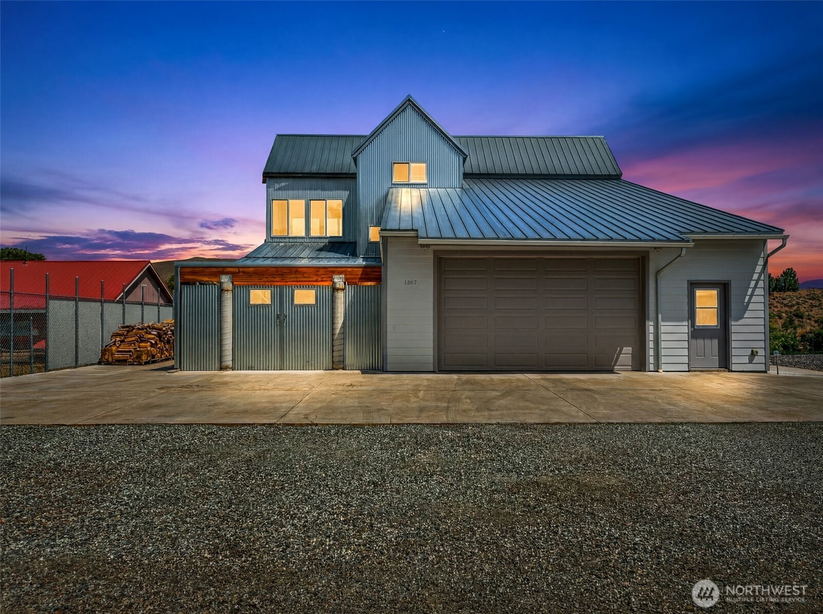 1307 Jefferson Avenue, Bridgeport, WA 98813