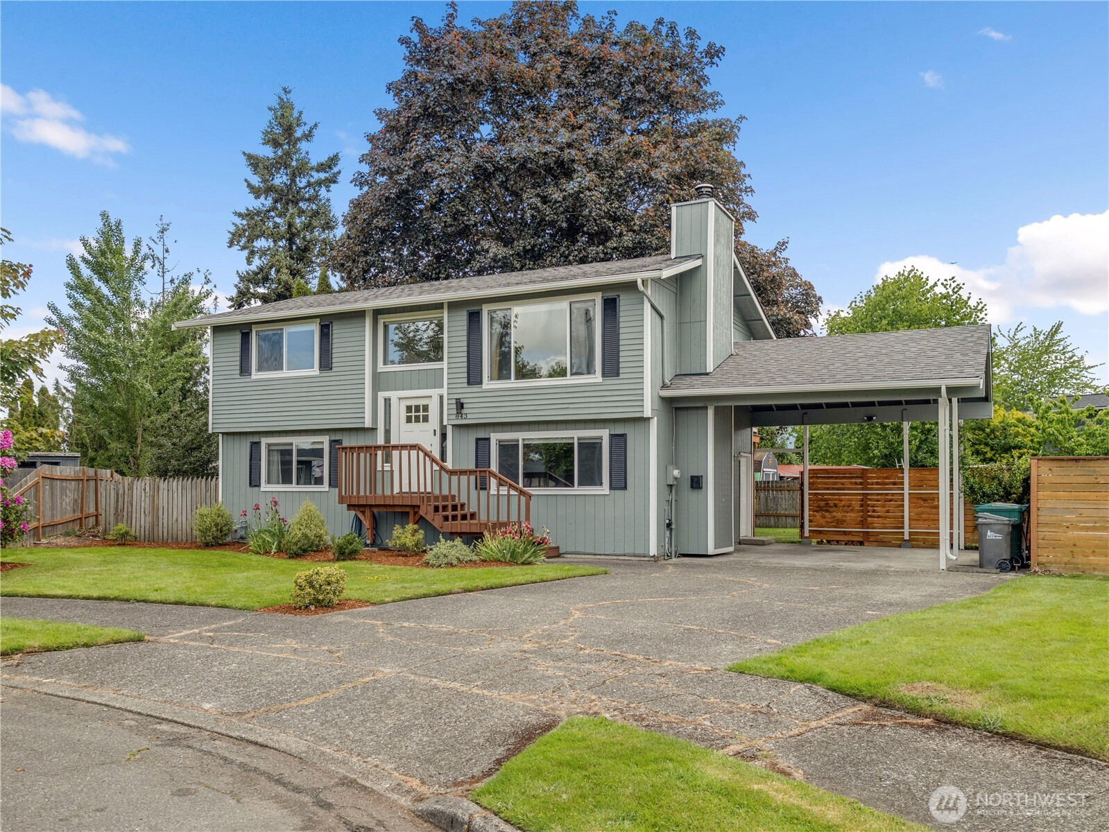 843 Harmony Lane, Enumclaw, WA 98022