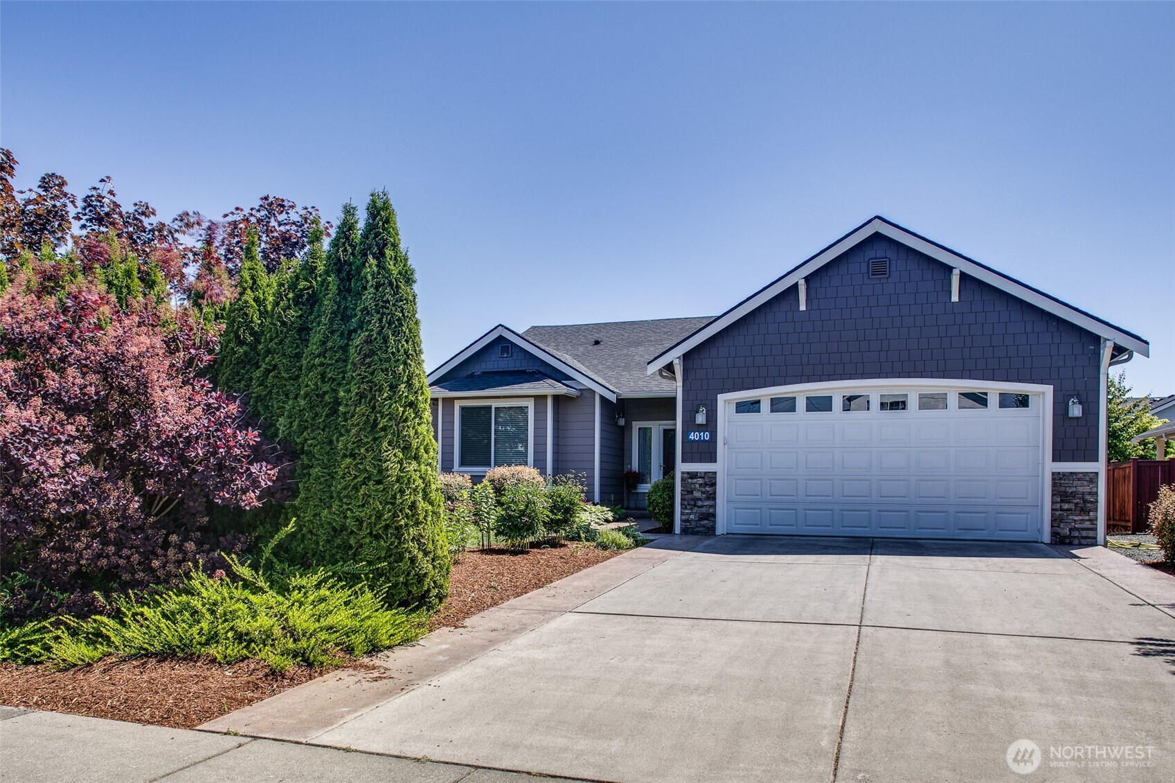 4010 McLaughlin Road, Mount Vernon, WA 98273
