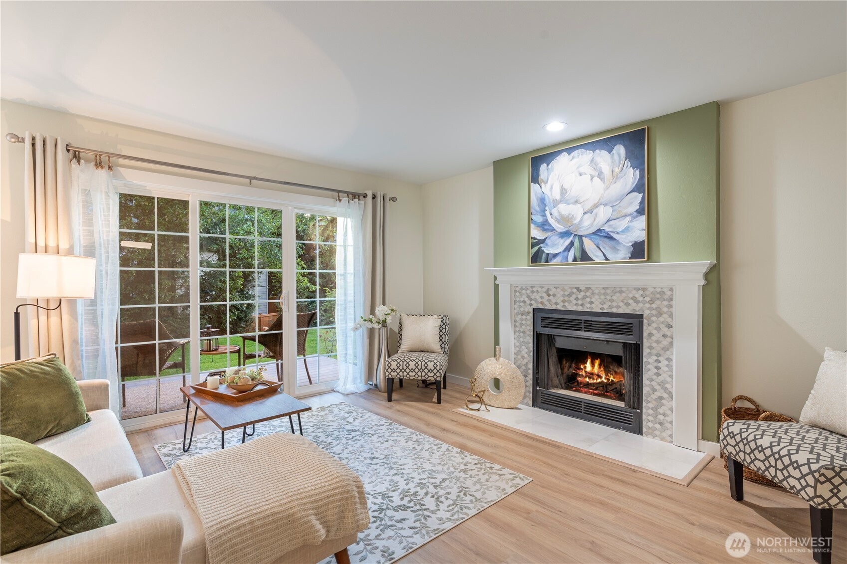 11706 Admiralty Way, Everett, WA 98204