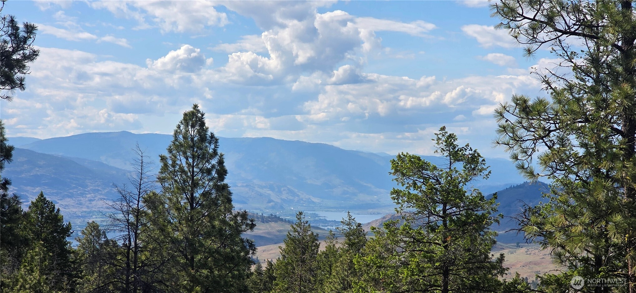 385 W Corral, Oroville, WA 98844