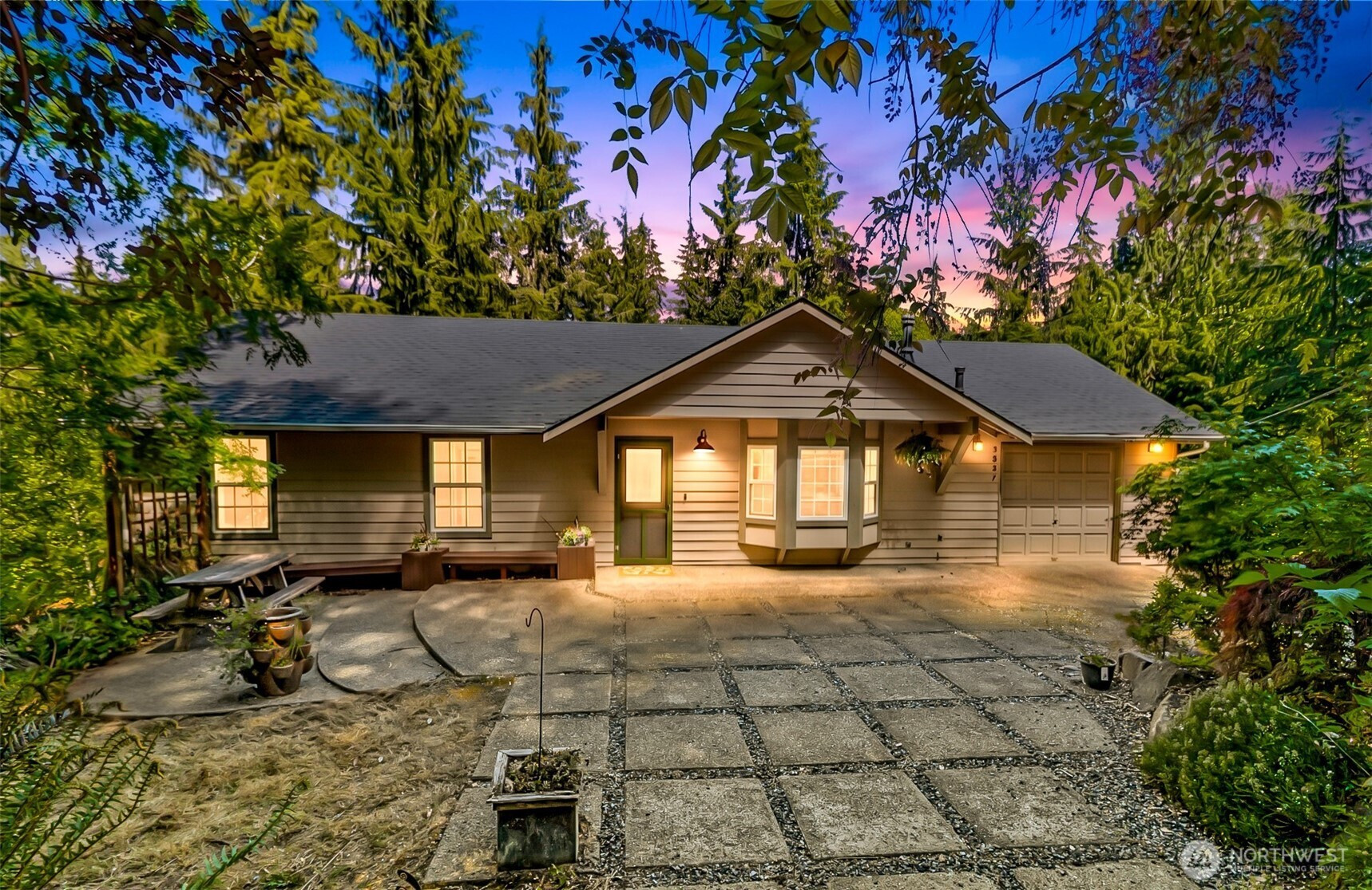 5827 176th Drive SE, Snohomish, WA 98290