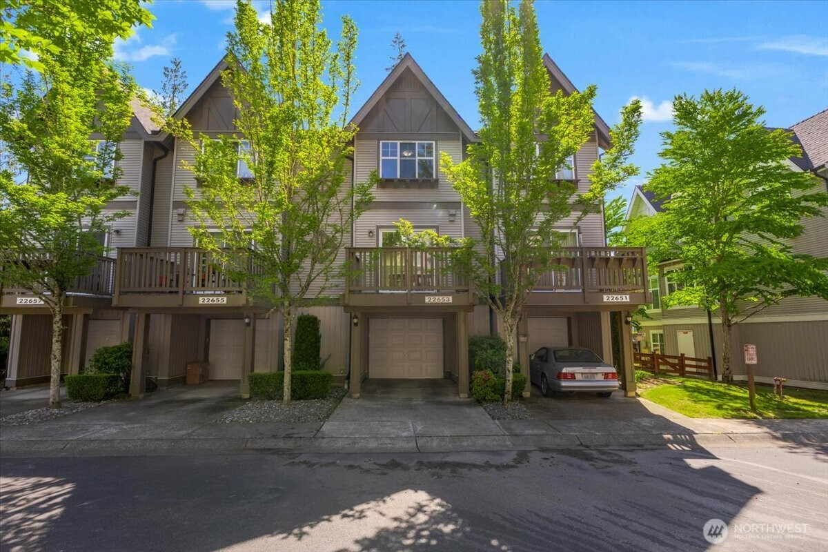 22653 Alder Crest Lane, Redmond, WA 98053