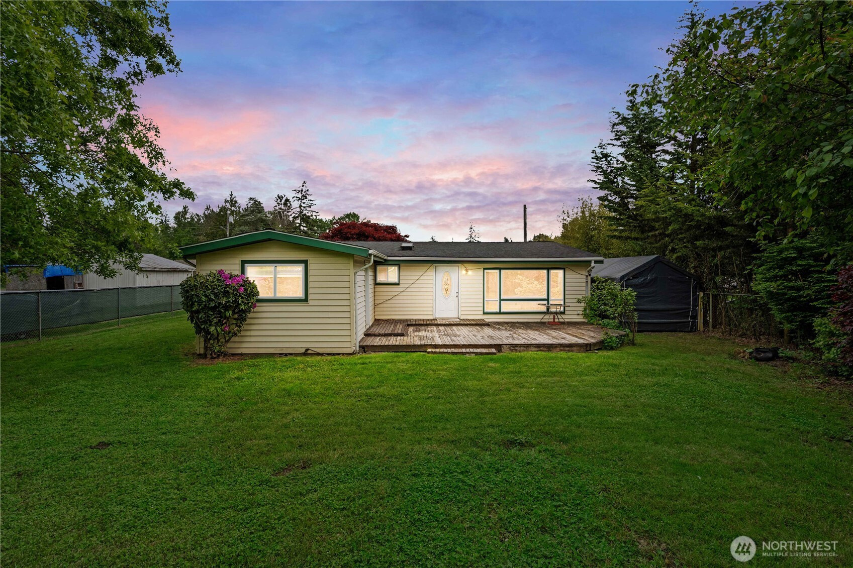 11710 & 11708 Vickery Avenue E, Tacoma, WA 98446