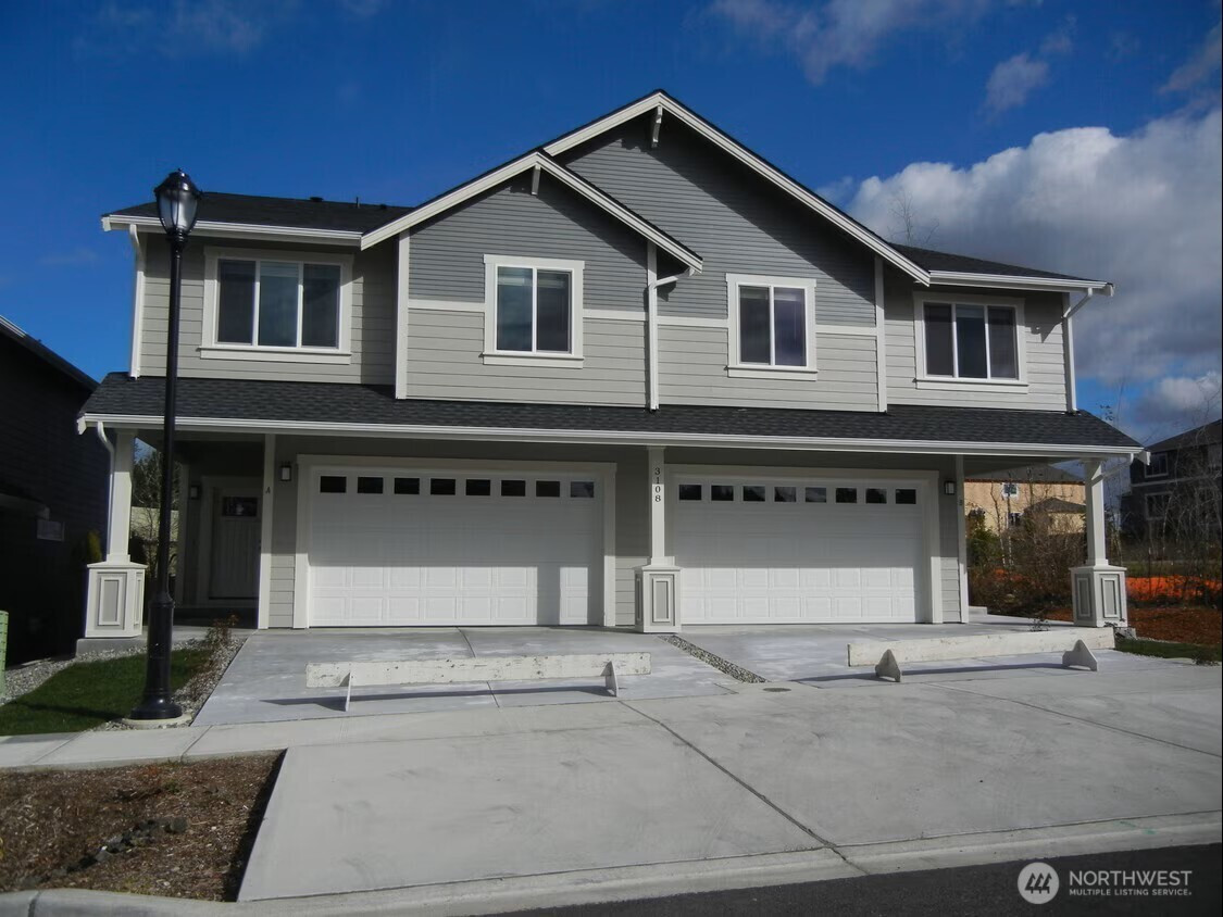 3108 Ponderosa Street NE, Lacey, WA 98516