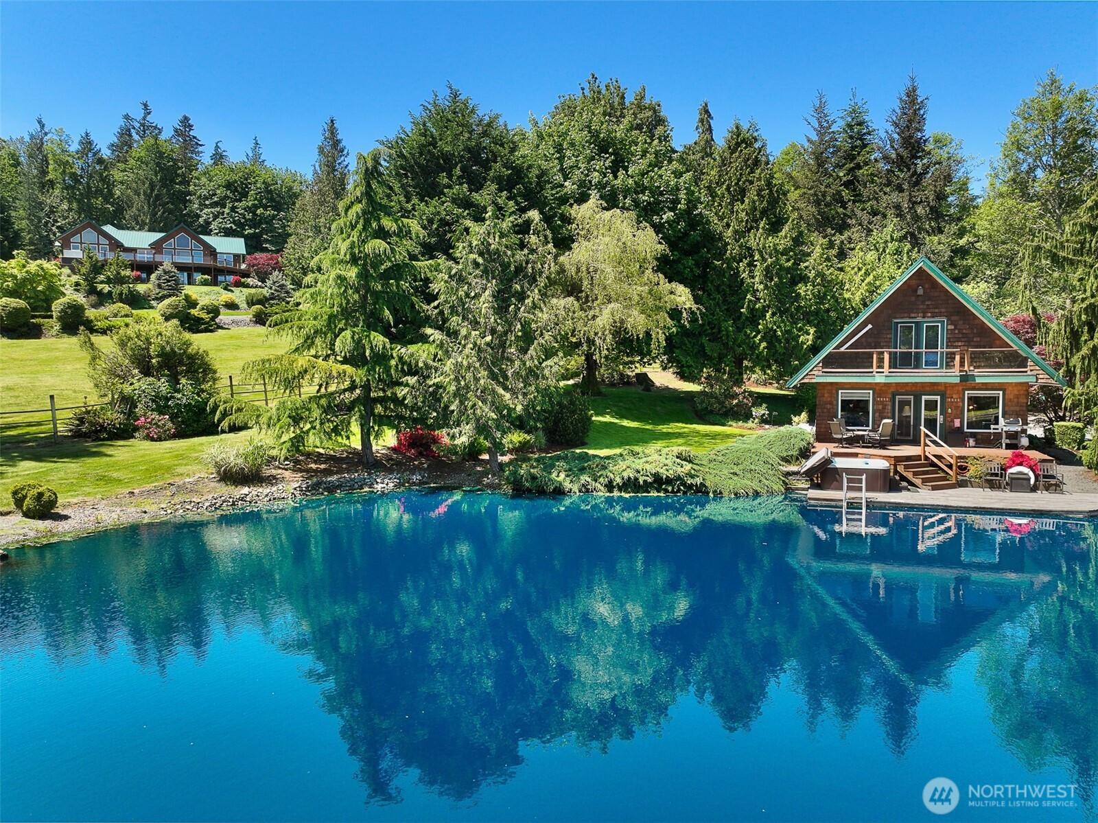 16480 Mountain View Road, Mount Vernon, WA 98274