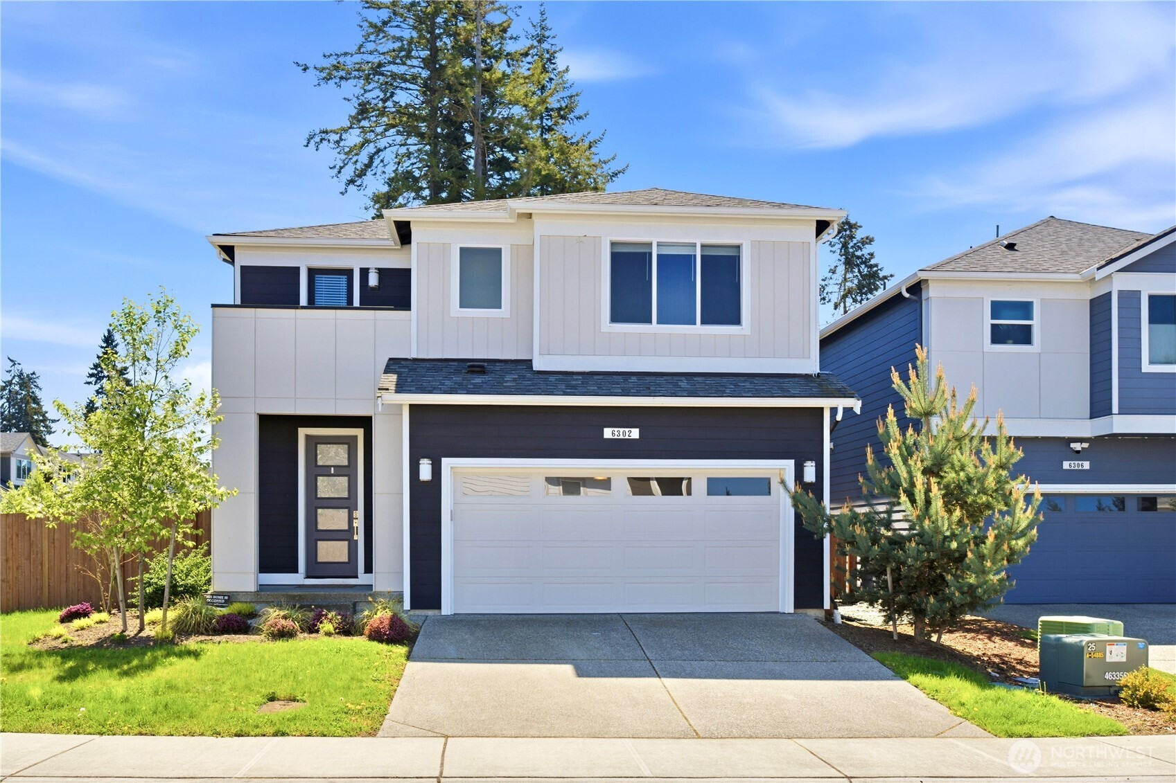 6302 SW 206th Pl, Lynnwood, WA 98036