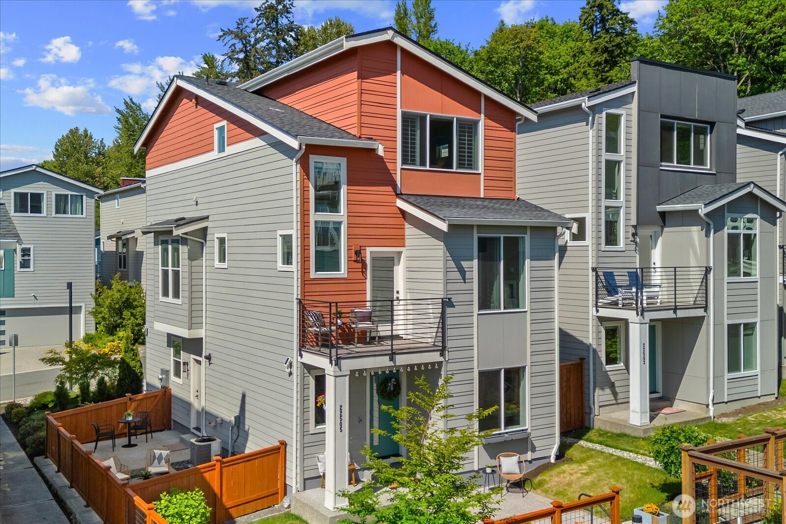22505 70th Place W, Mountlake Terrace, WA 98043