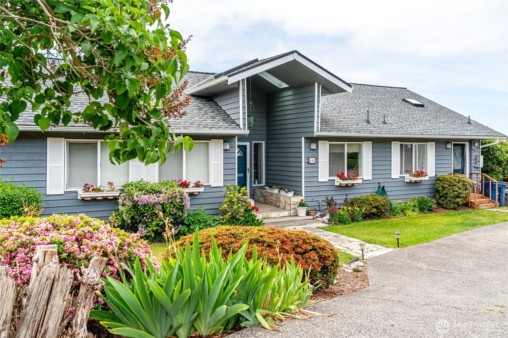 243 Henning Drive, Camano Island, WA 98282