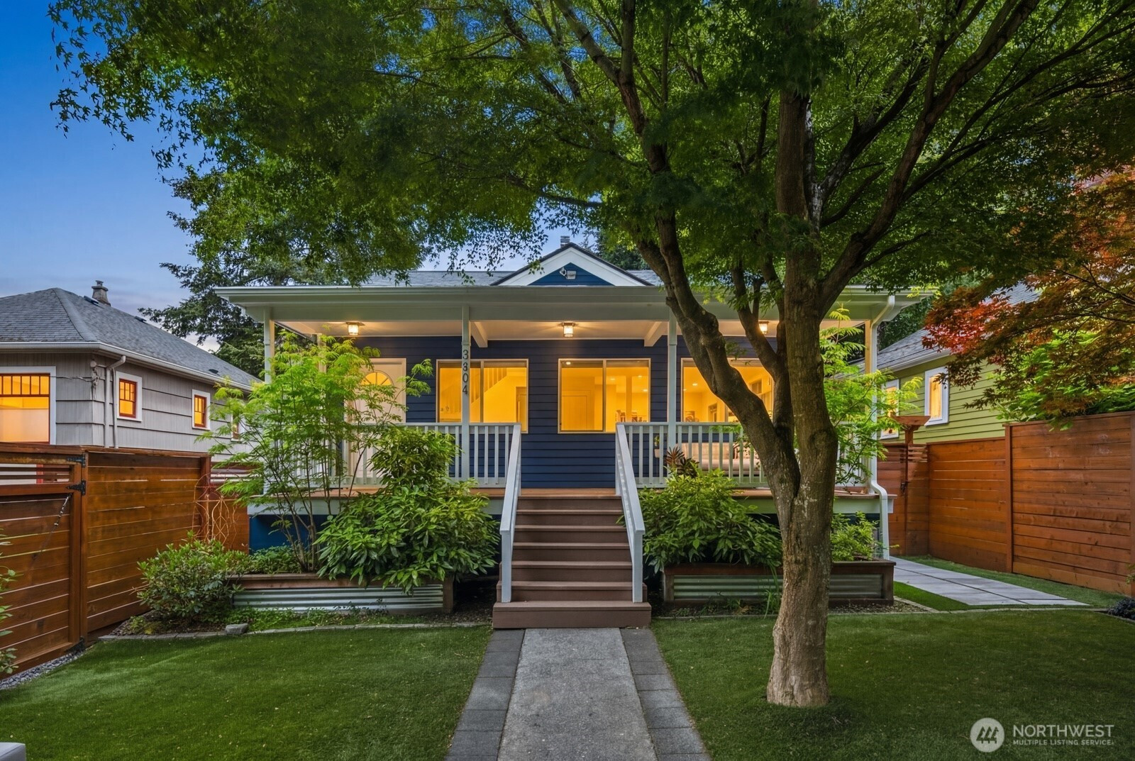 8604 29th Avenue NW, Seattle, WA 98117