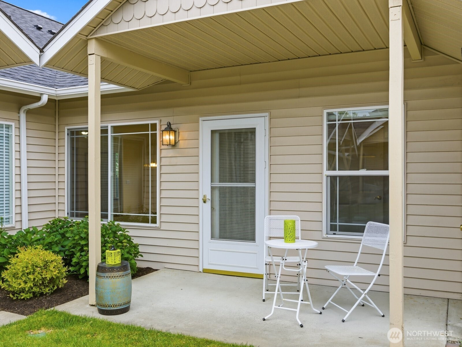 323 N Laventure Road, Mount Vernon, WA 98273
