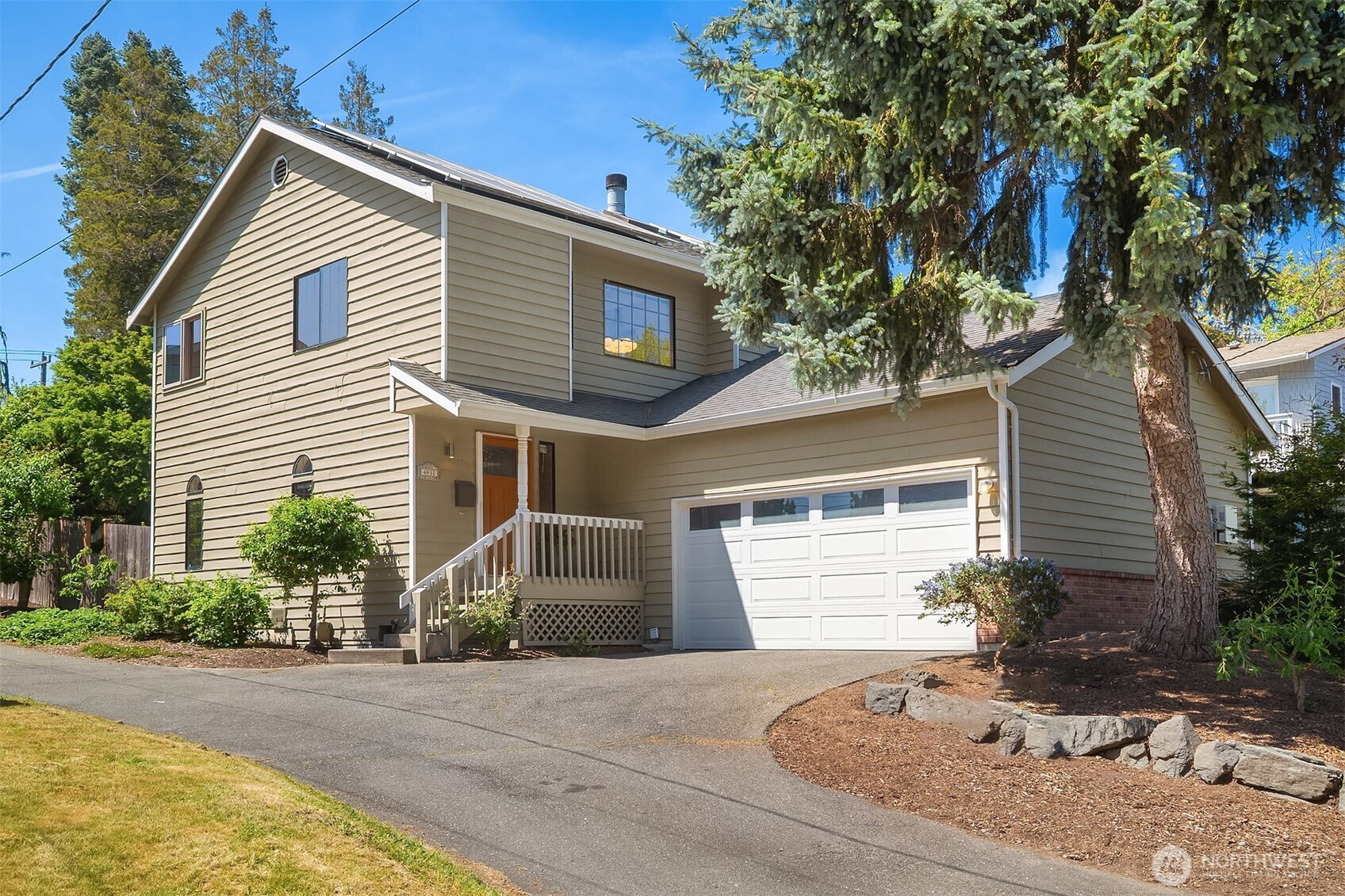 4831 37th Avenue NE, Seattle, WA 98105