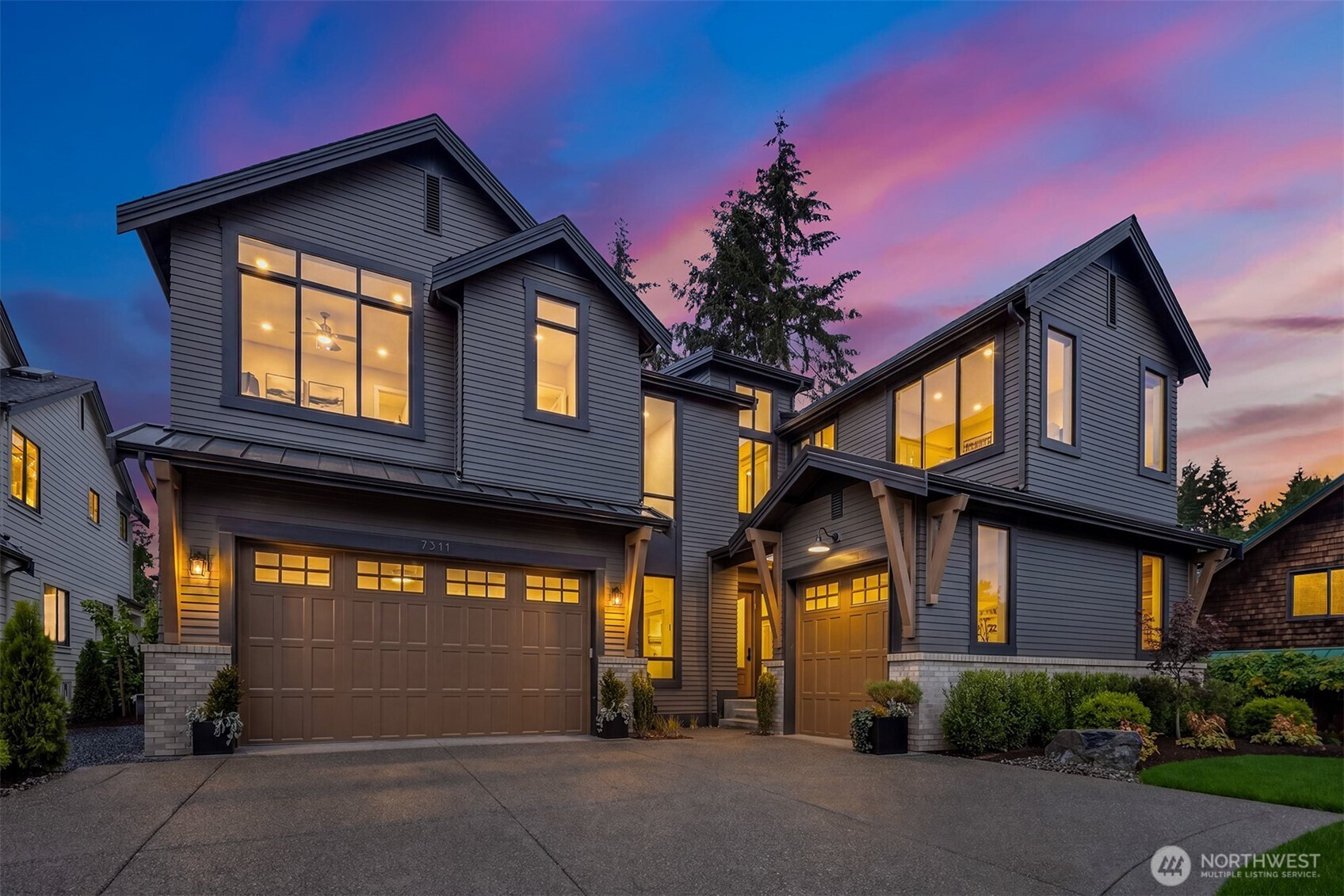 7311 152nd Avenue NE, Redmond, WA 98052