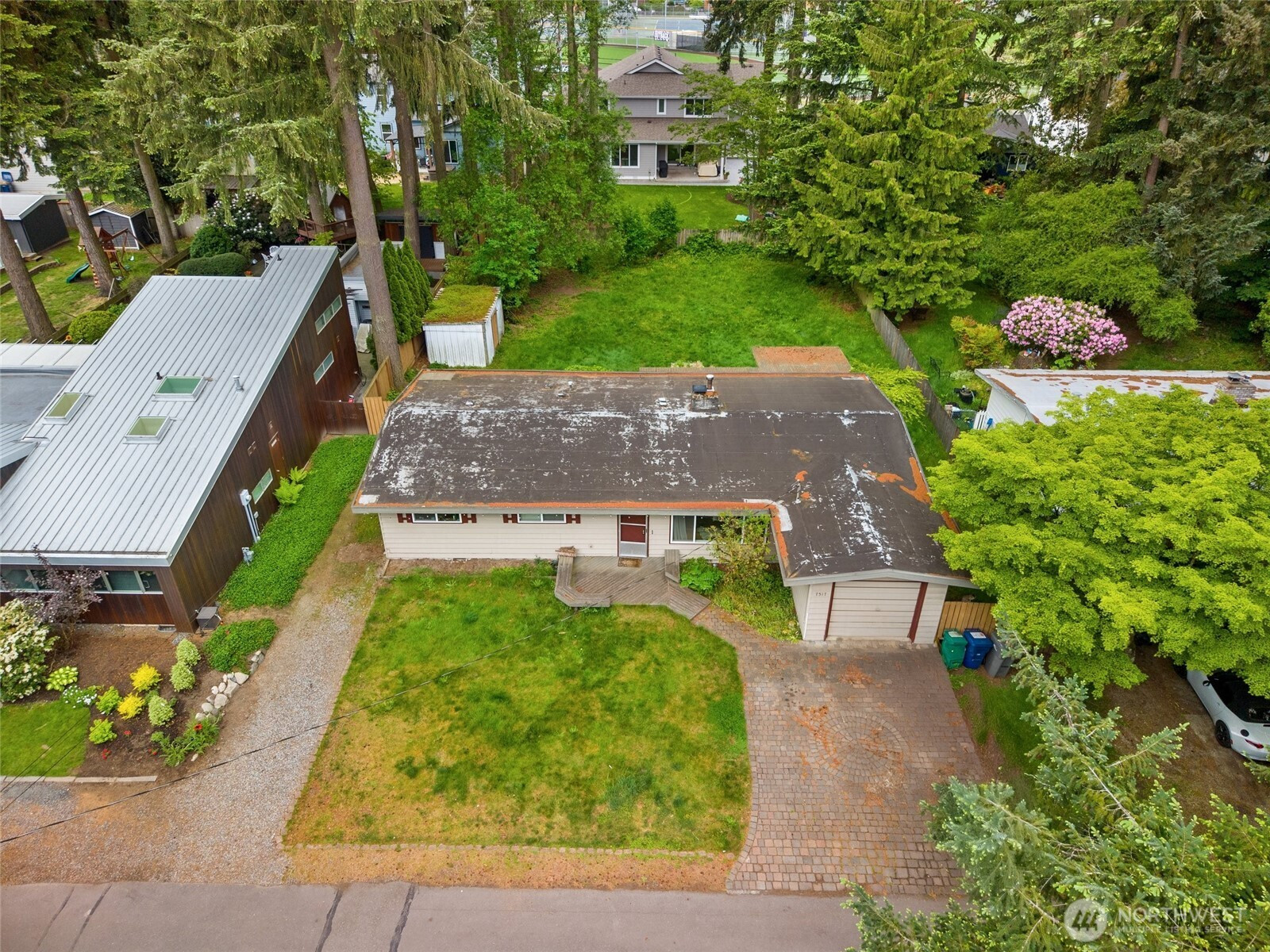7517 123rd Avenue NE, Kirkland, WA 98033
