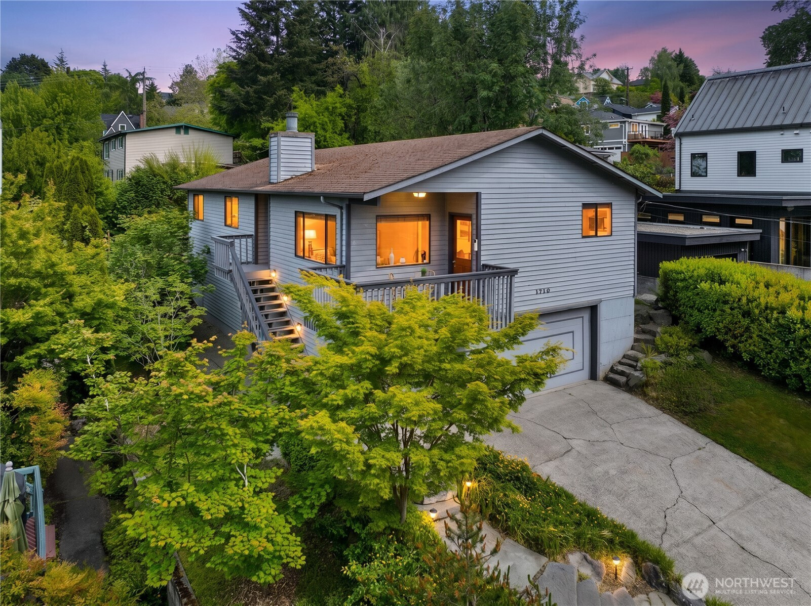 1710 30th Avenue, Seattle, WA 98122