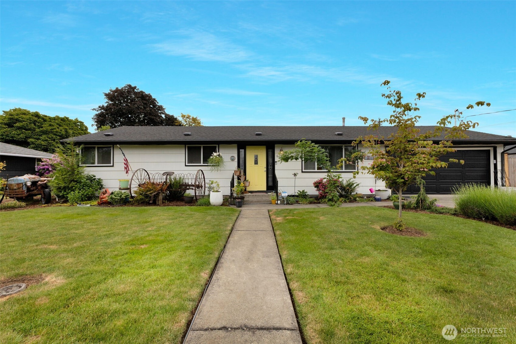 608 10th Avenue SE, Puyallup, WA 98372