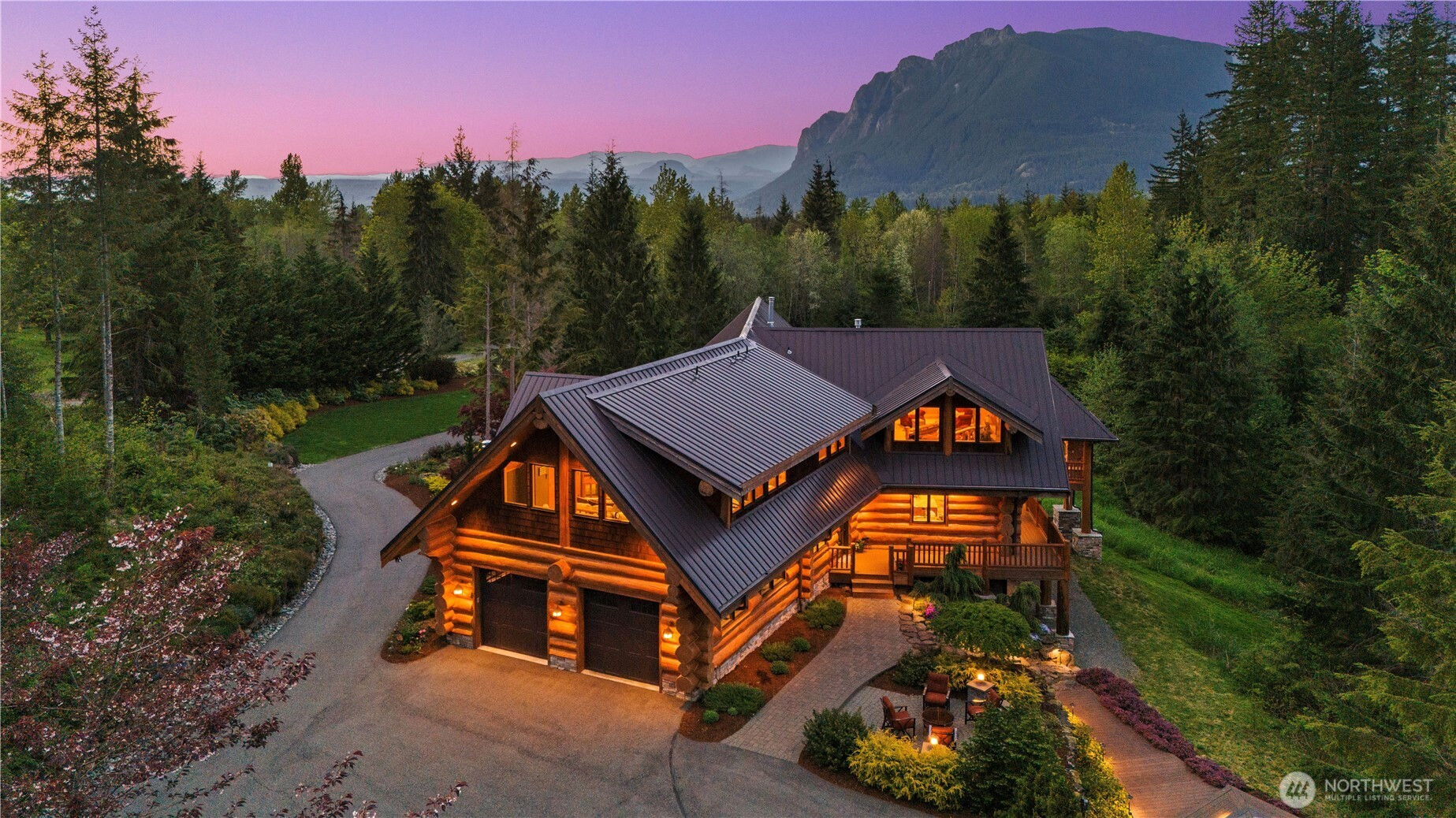 16323 Reserve Drive SE, North Bend, WA 98045