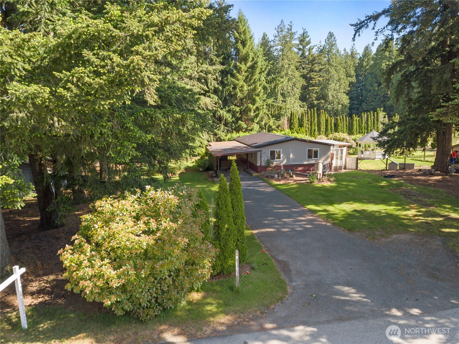 6978 Hannegan Road, Lynden, WA 98264