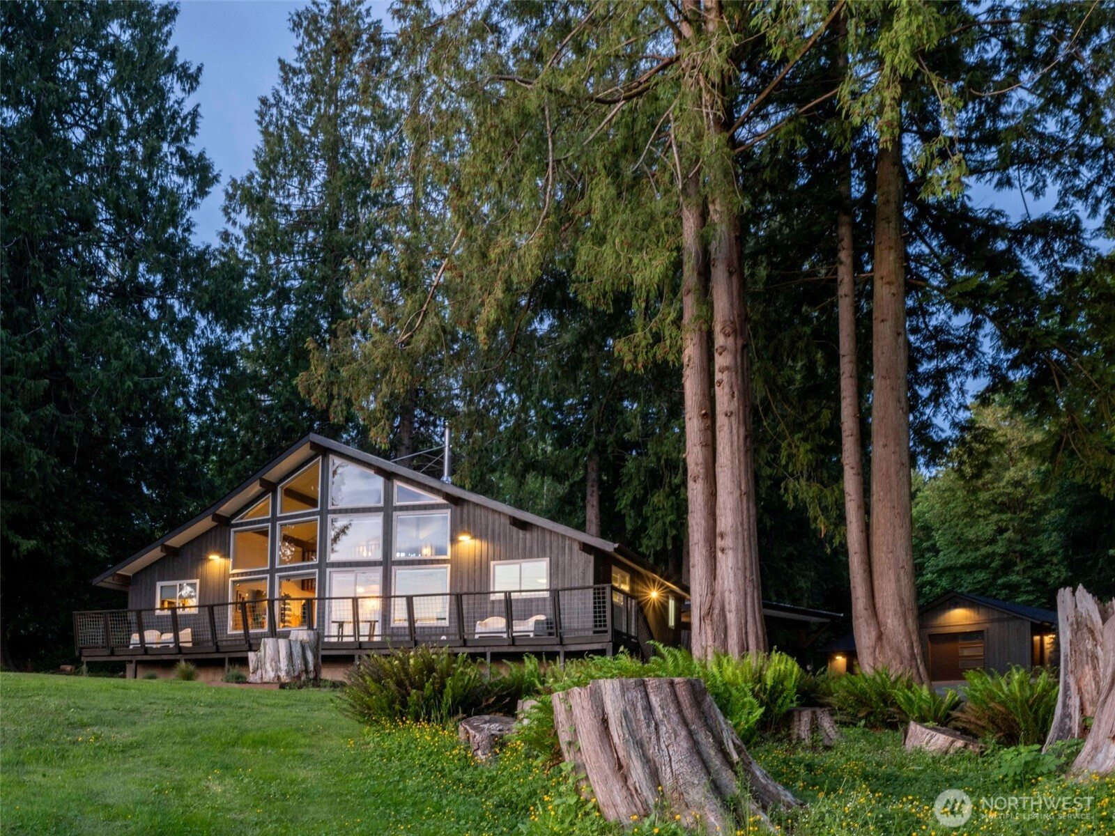 5915 Cedar Drive, Bow, WA 98232
