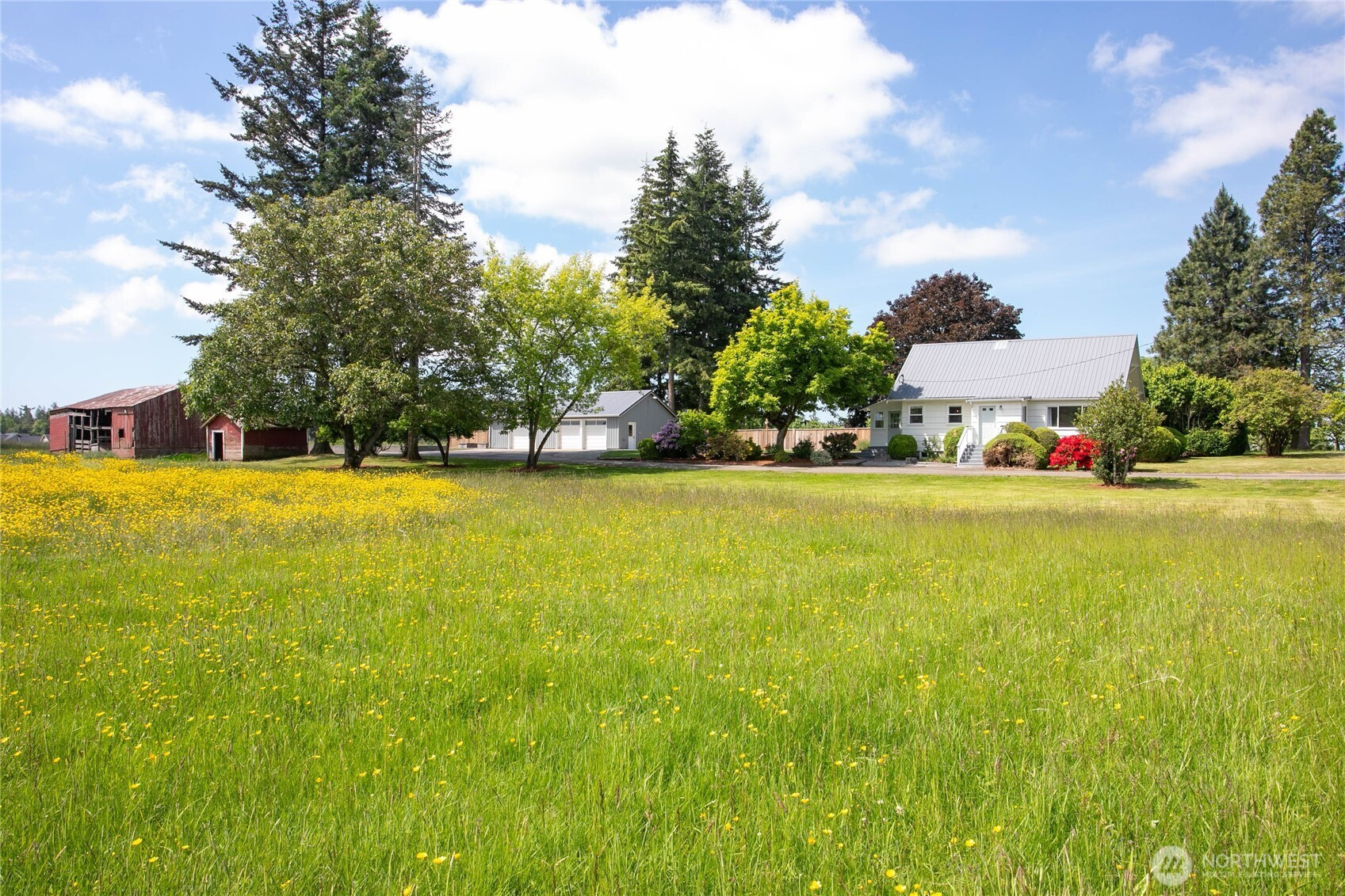 551 E Smith Road, Bellingham, WA 98226