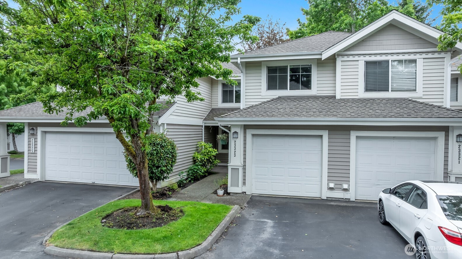 23323 55th Avenue S, Kent, WA 98032