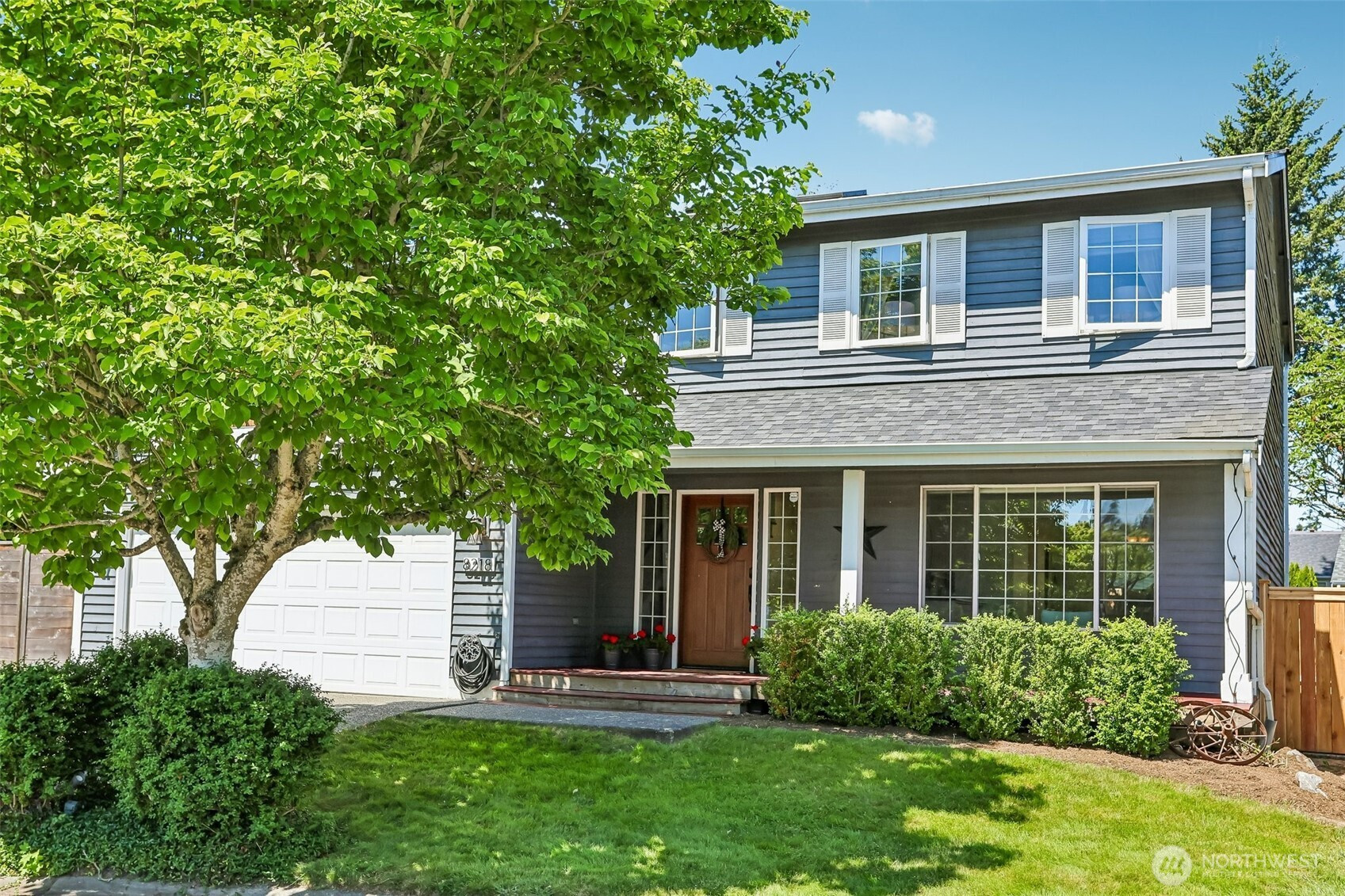 8218 NE 125th Court, Kirkland, WA 98034