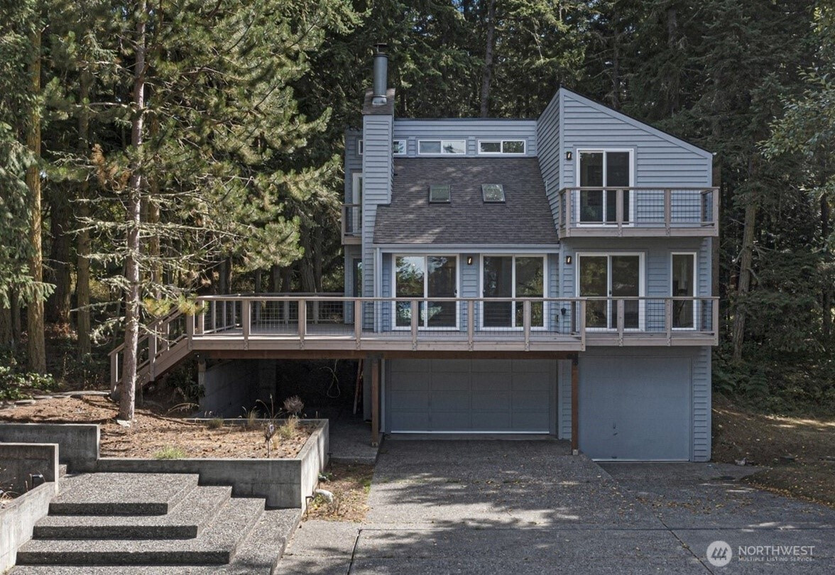 27 Dryad Place, Lopez Island, WA 98261