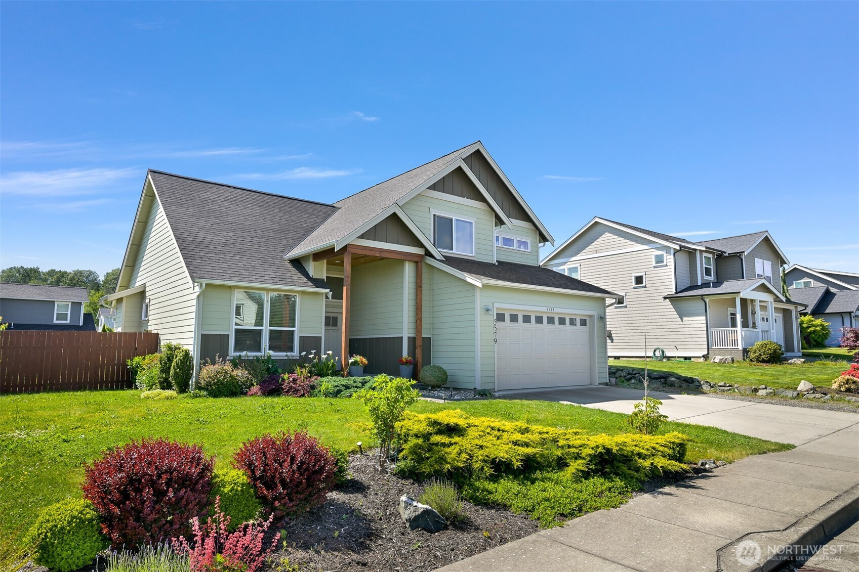 5579 Clearview Dr, Ferndale, WA 98248