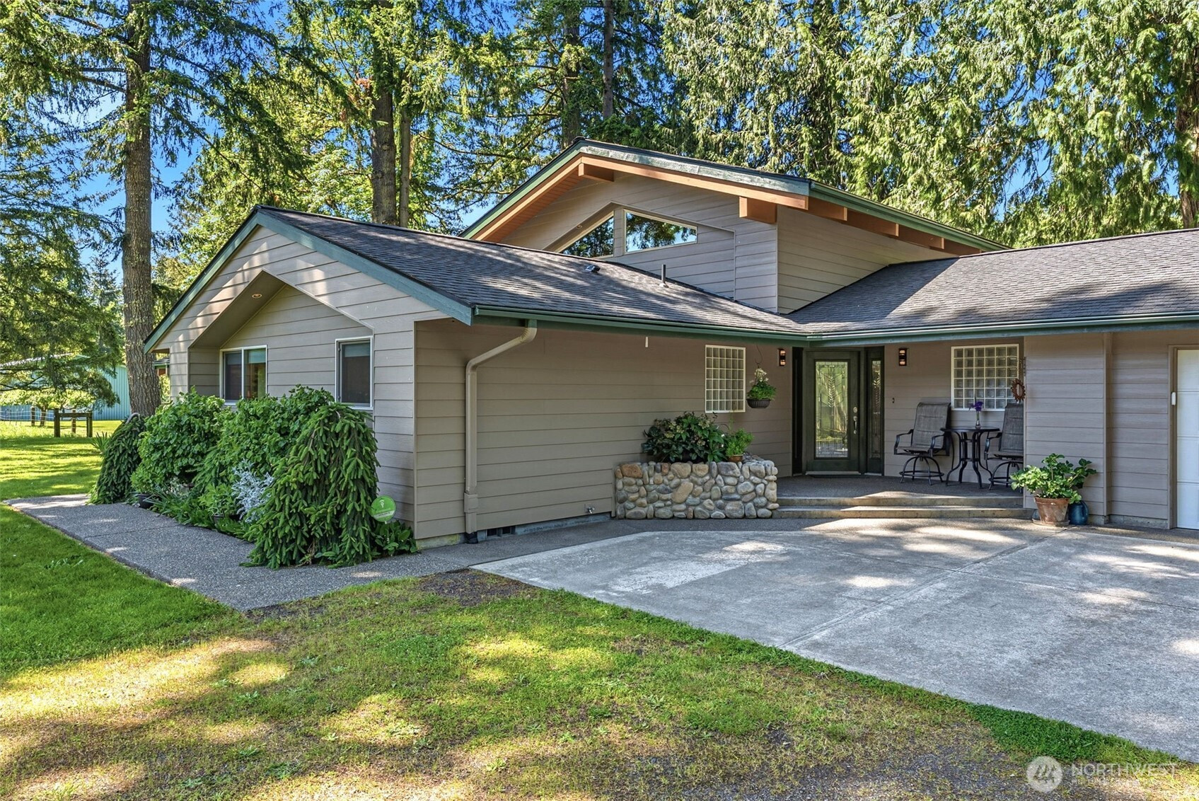 117 River Lane, Toledo, WA 98591