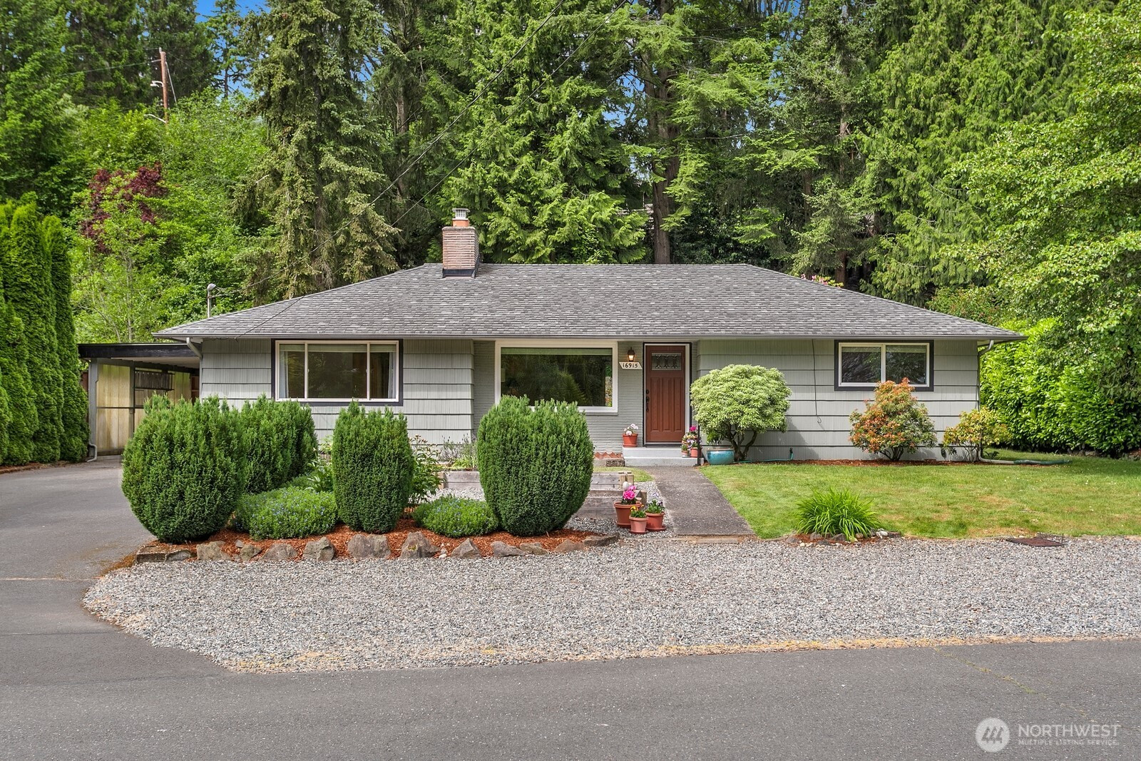 16915 22nd Avenue SW, Burien, WA 98166