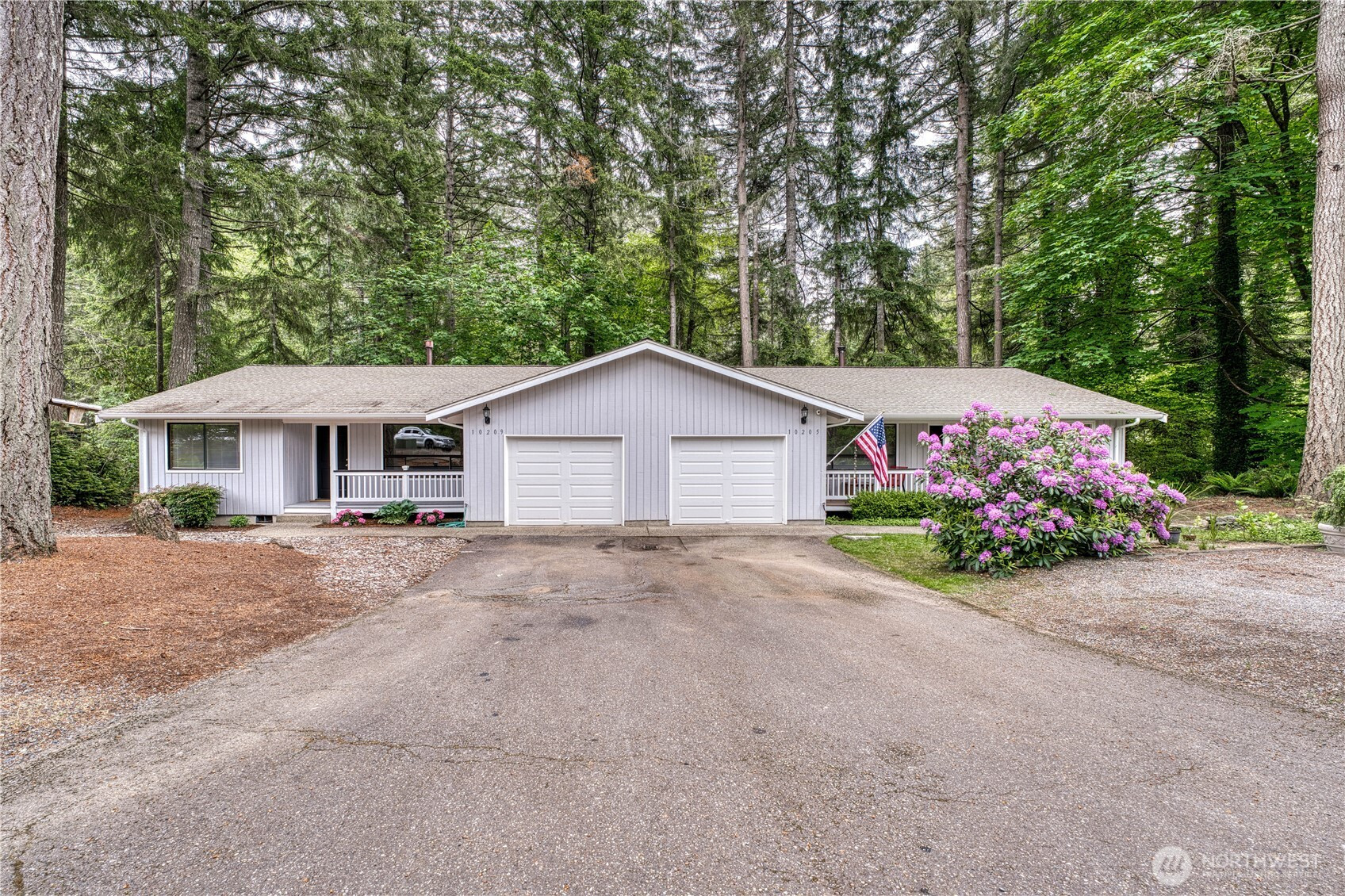 10205 10209 74th Avenue NW, Gig Harbor, WA 98332