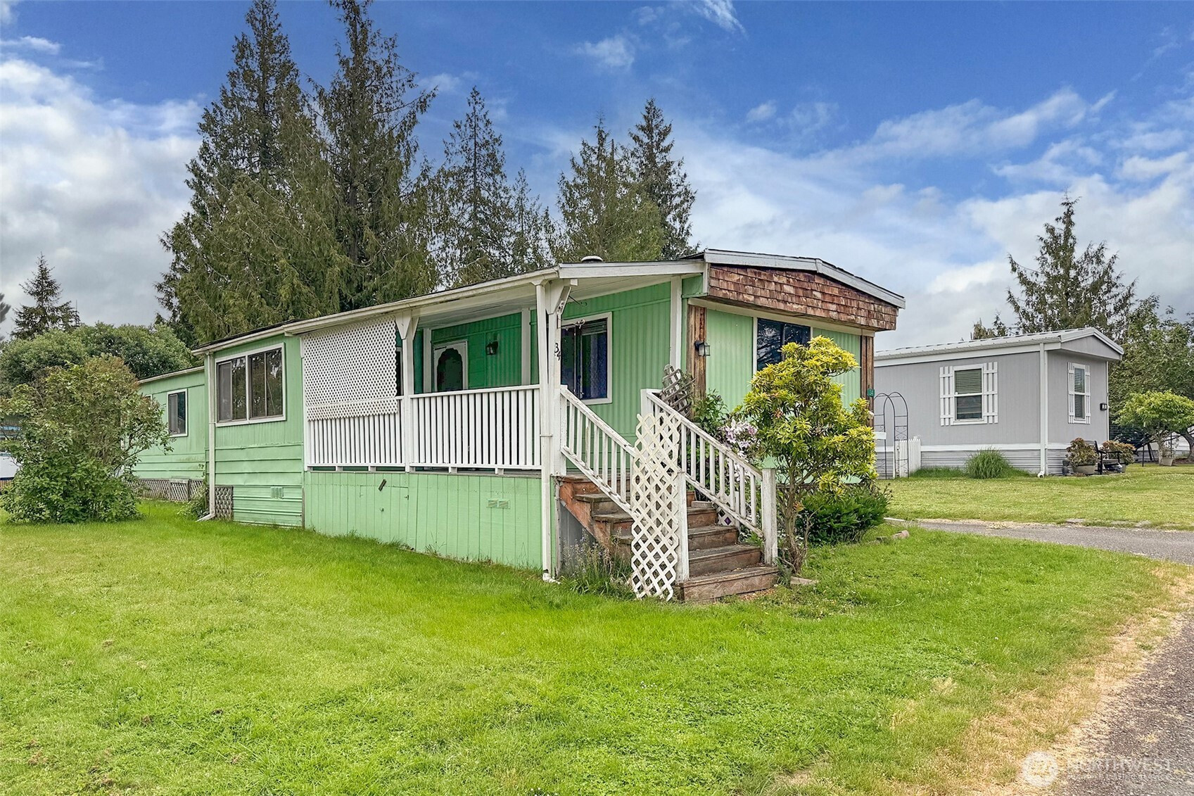 90 Baywood Village, Sequim, WA 98382