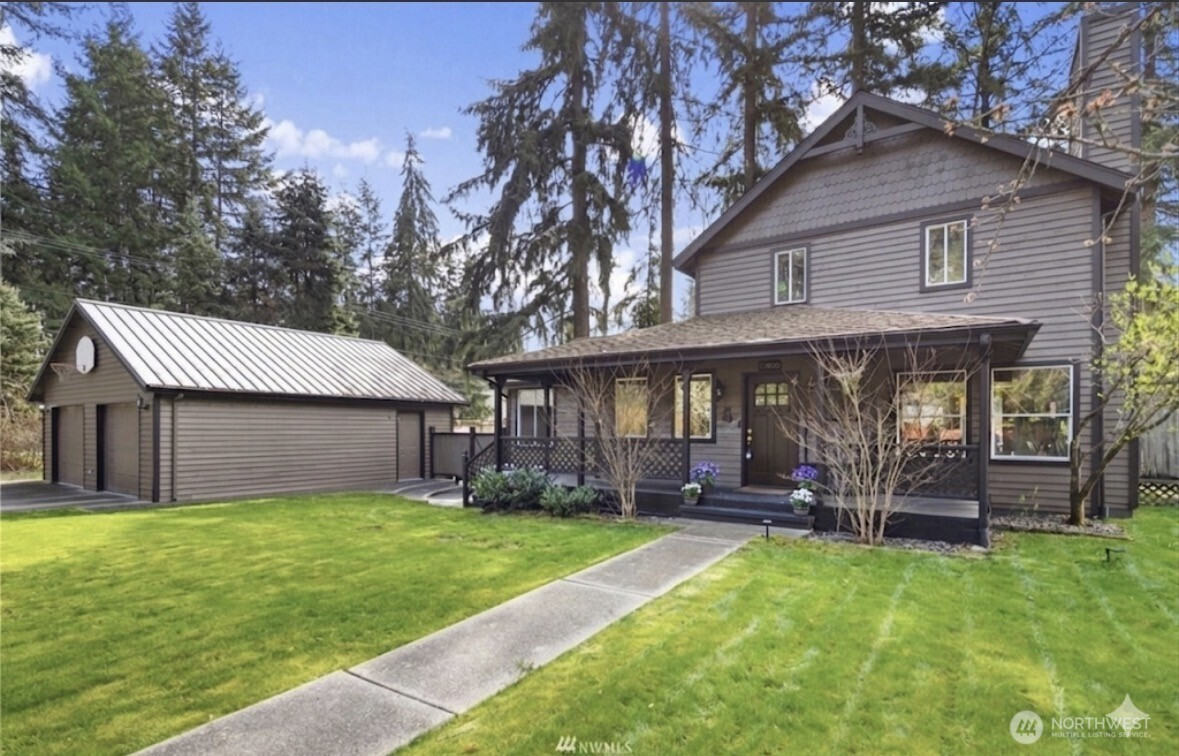 13826 Cascadian Way, Everett, WA 98208