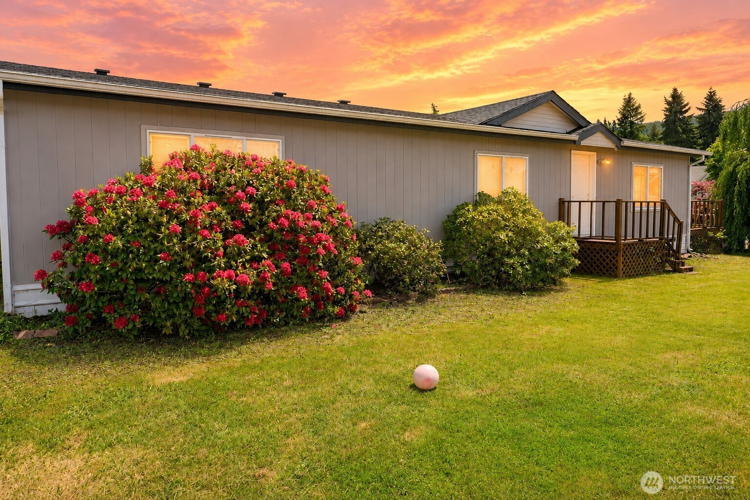 772 Lincoln Avenue E, Tenino, WA 98589