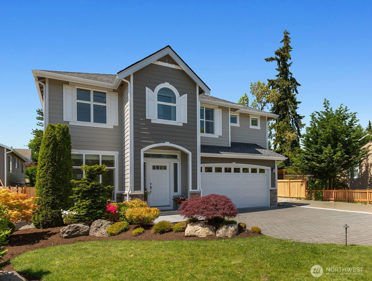 16721 8th Avenue NE, Shoreline, WA 98155