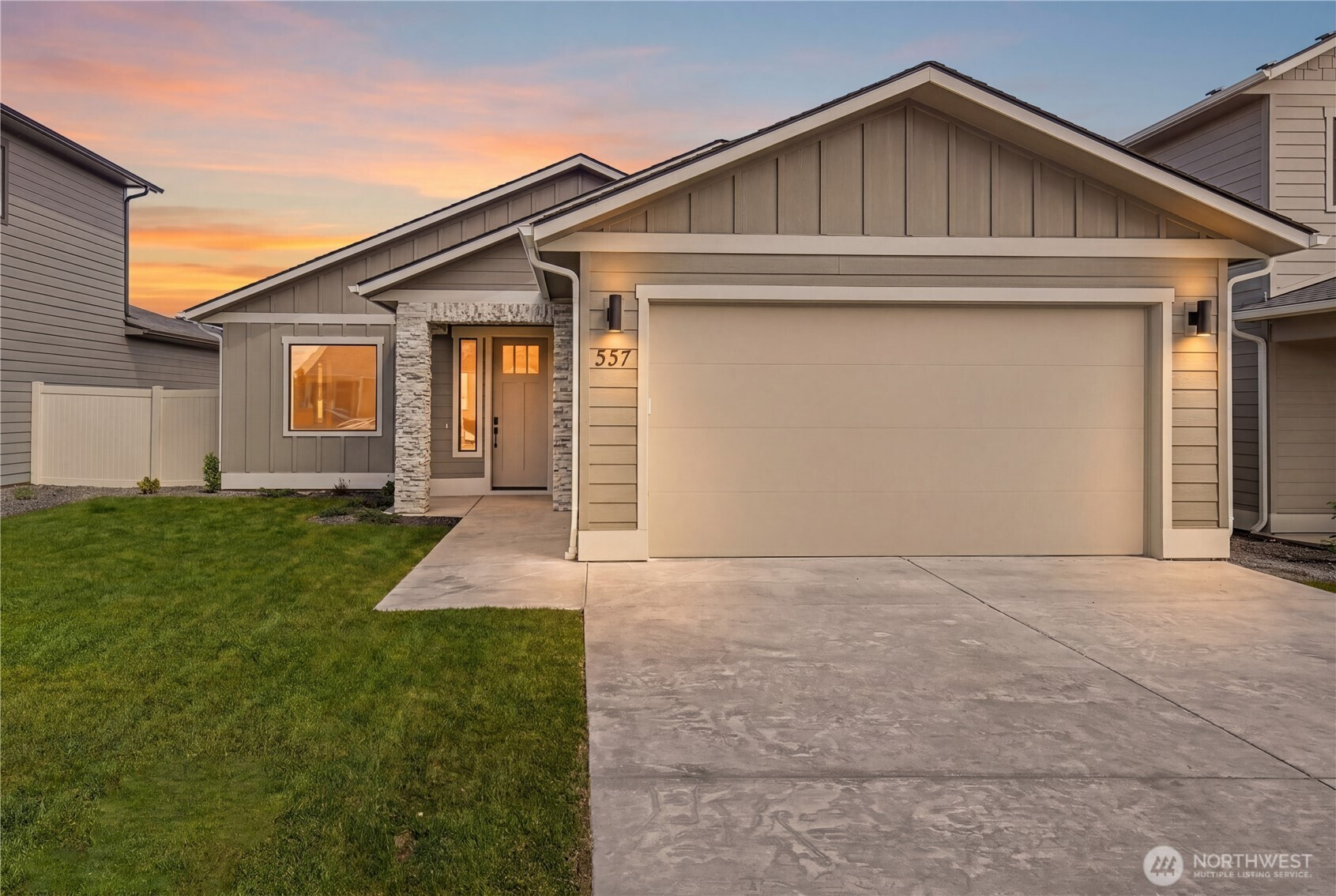 557 S Perry Avenue, East Wenatchee, WA 98802