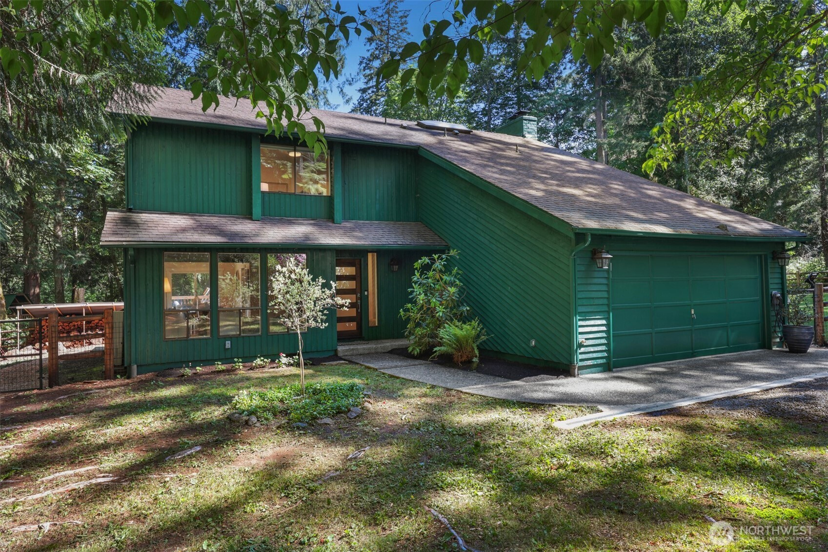 6955 NE Hidden Cove Road, Bainbridge Island, WA 98110