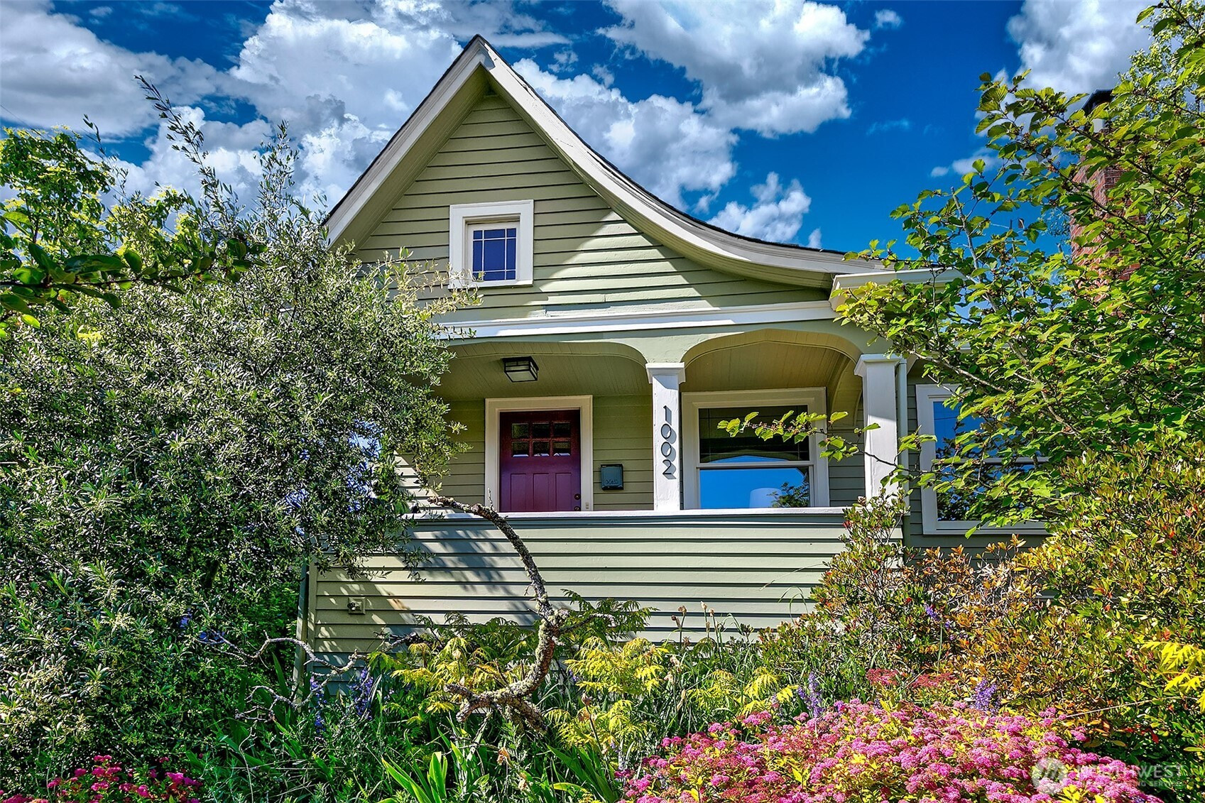 1002 NW 70th Street, Seattle, WA 98117
