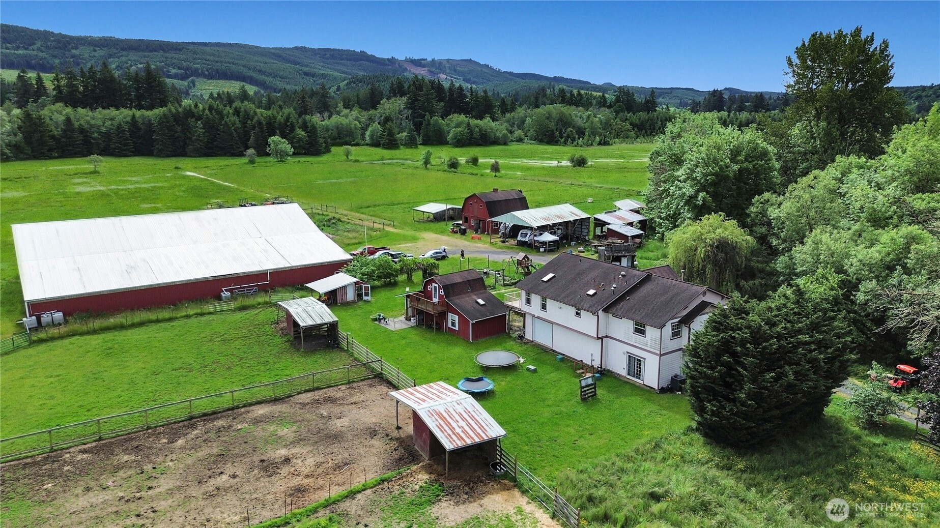 447 Boistfort Road, Curtis, WA 98538