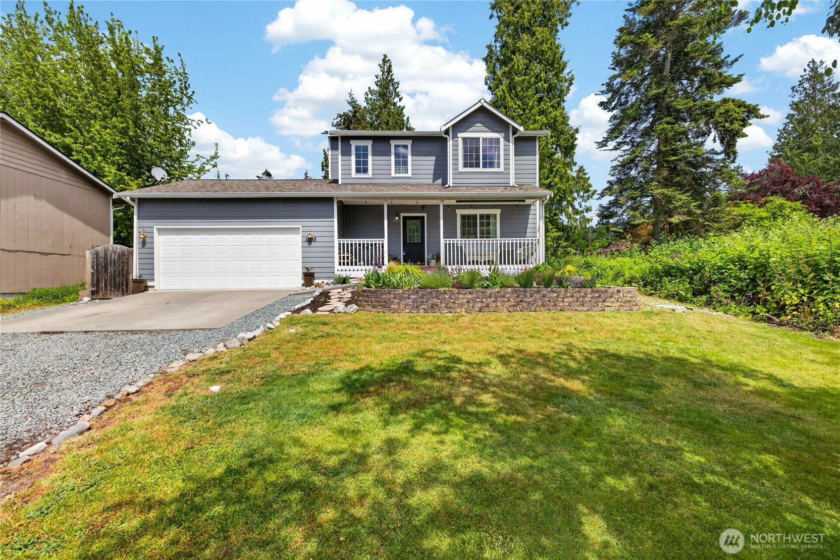 1293 Halsey Drive, Coupeville, WA 98239
